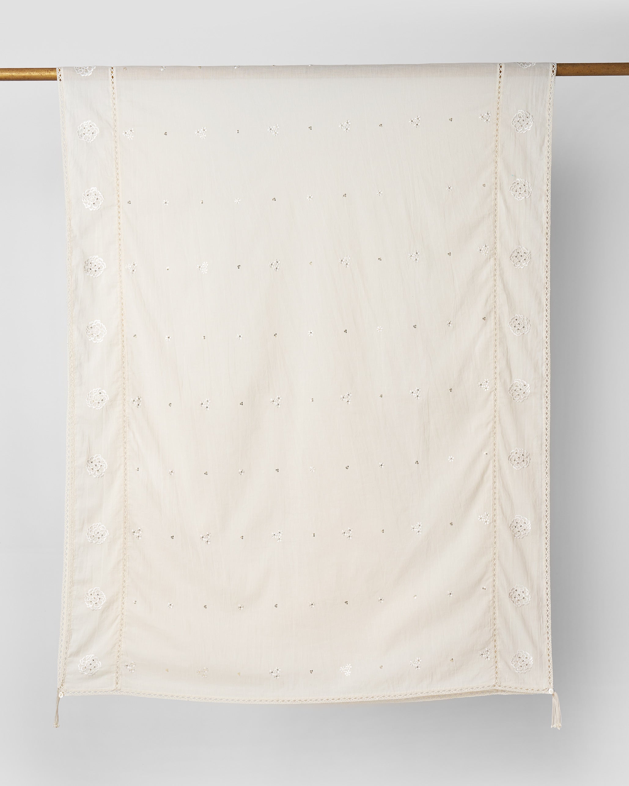 The Savera Set - Ivory Embroidered