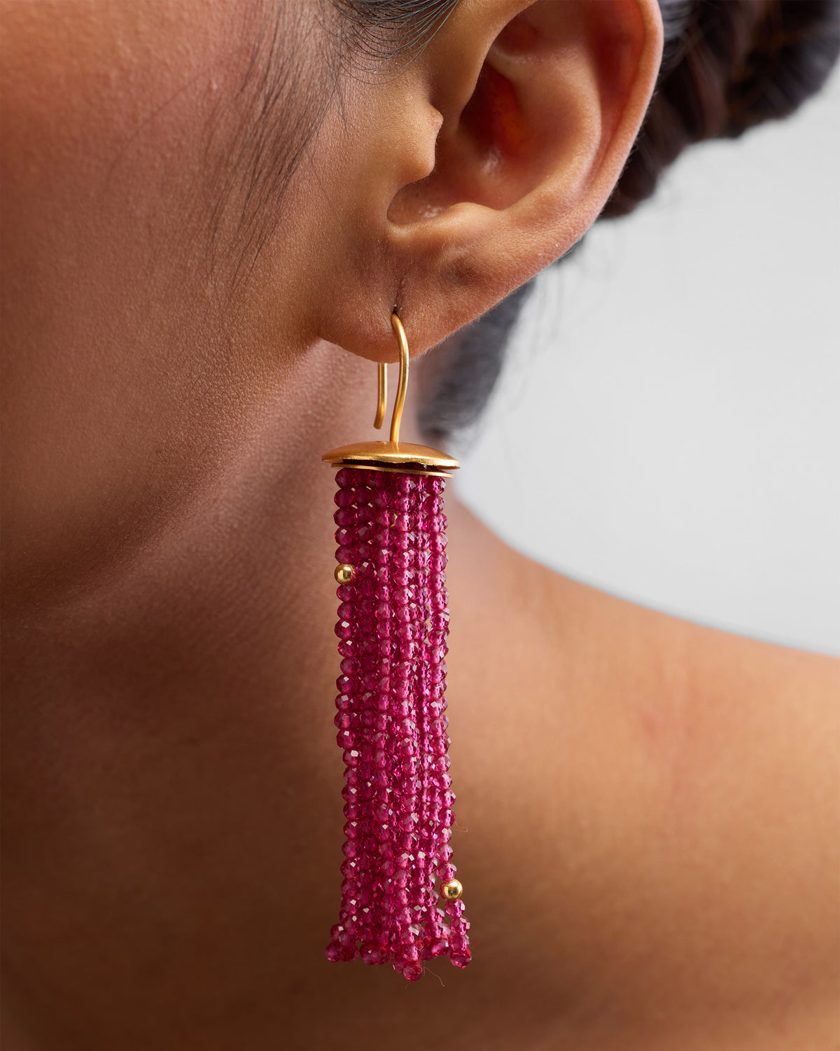 Glass Tassel - Magenta