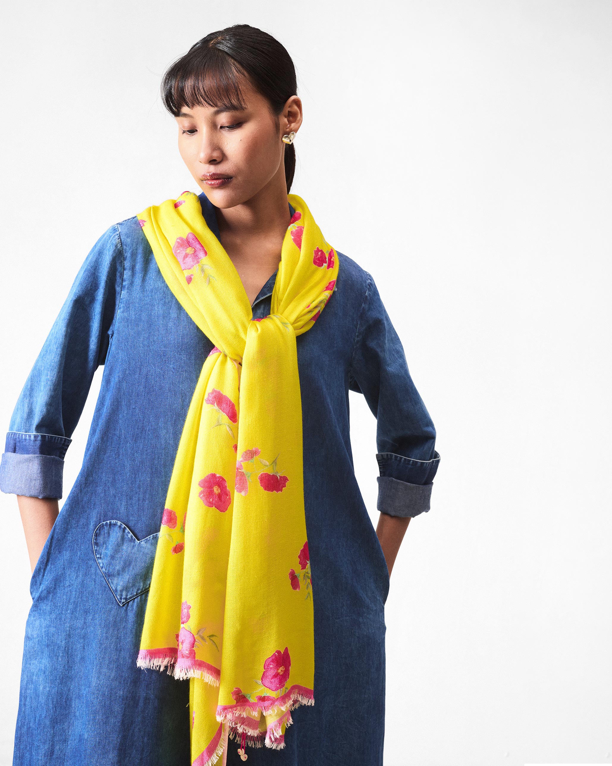 Rose Bed Shawl - Yellow