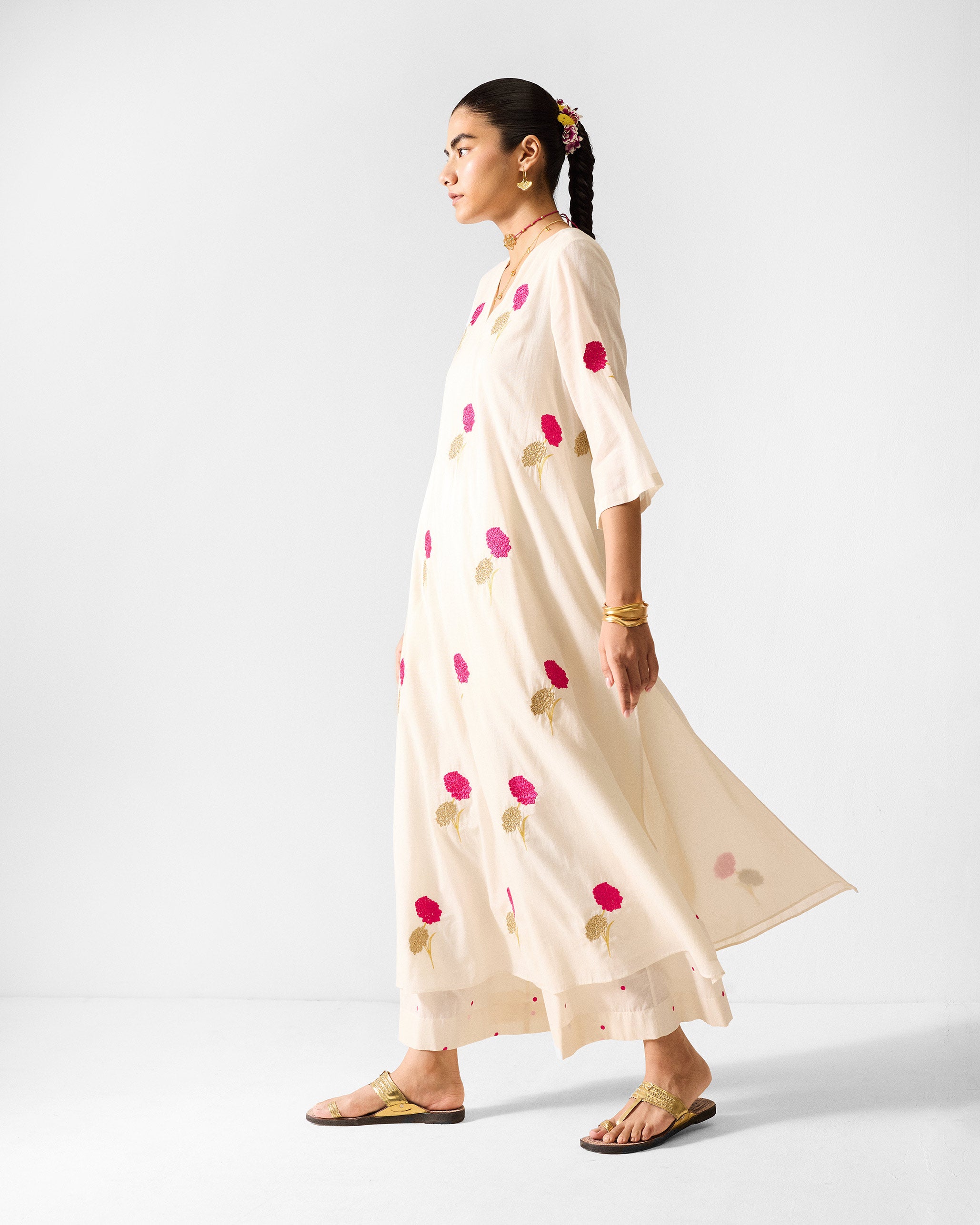 Hampi Kurta - Ivory & Fuchsia Embroidered