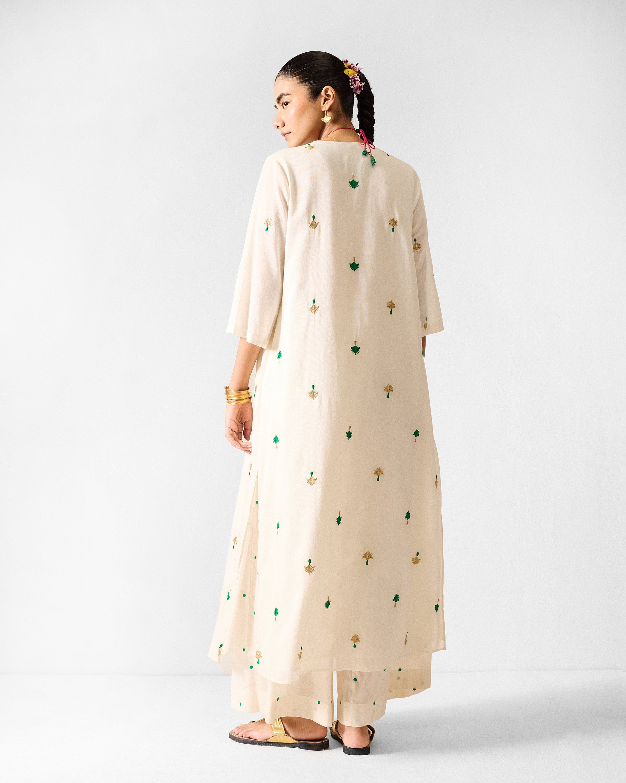 Hampi Kurta - Ivory & Green Embroidered
