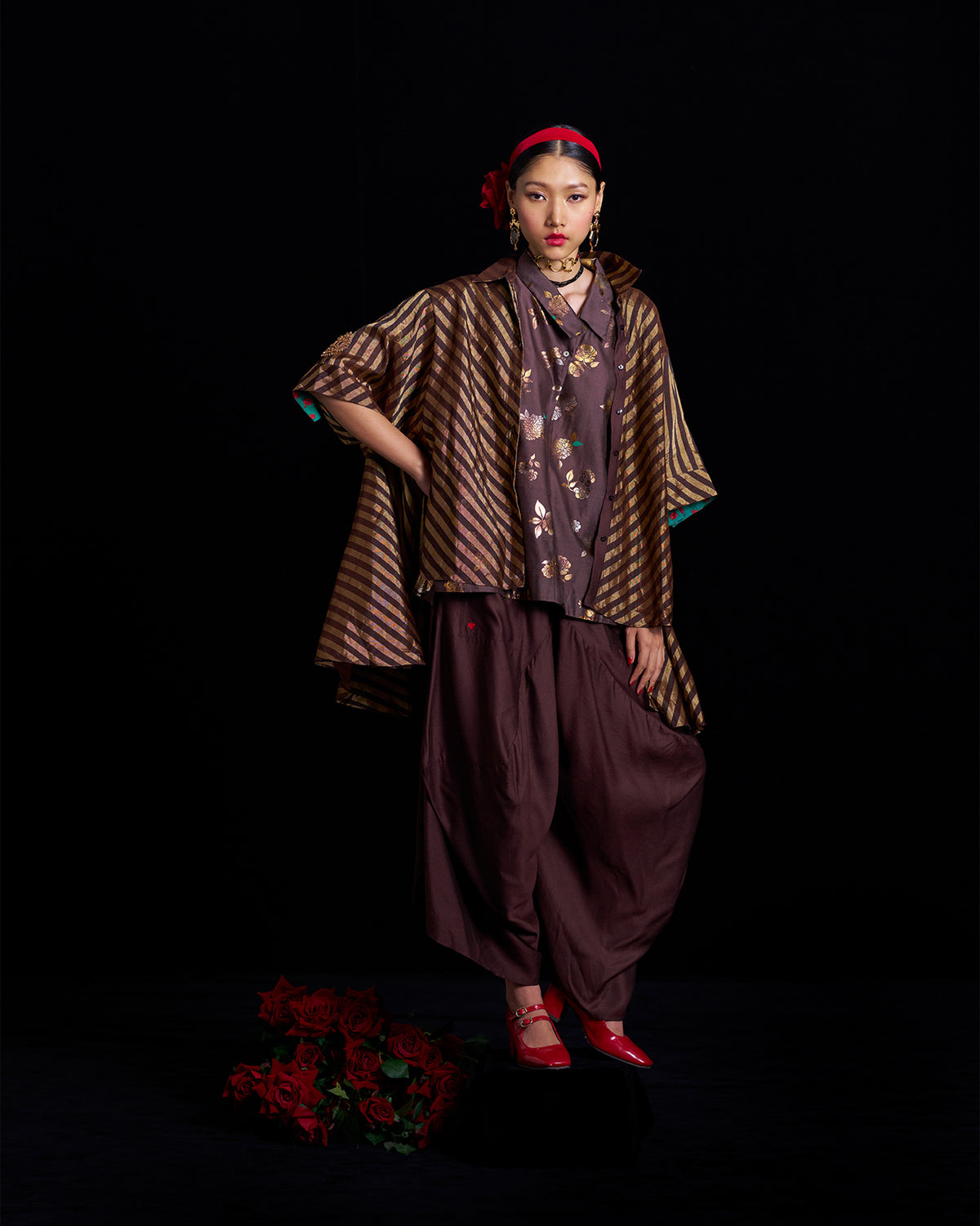 Camber Top - Chocolate Brown & Gold Printed