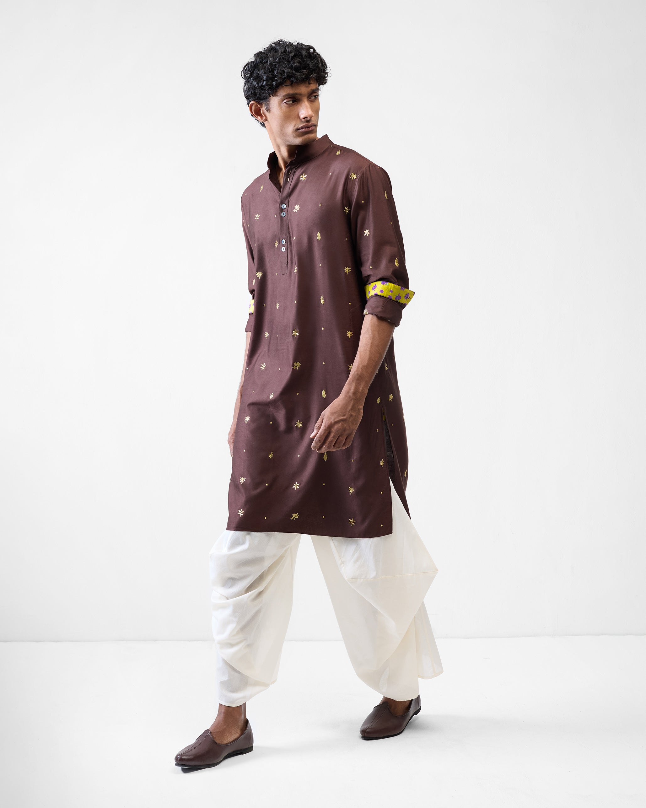 Rey Kurta - Brown Embroidered