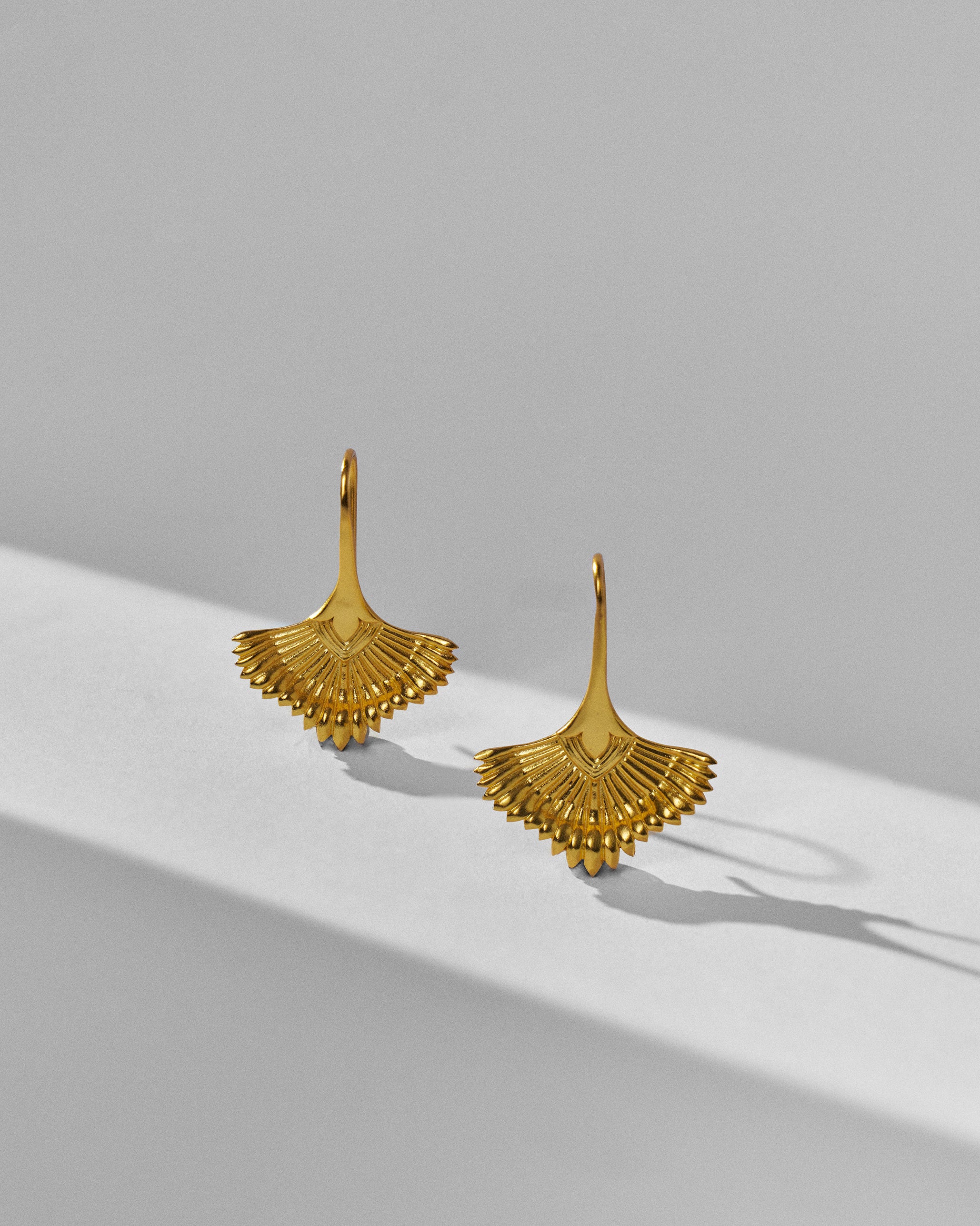 Festive Palm Danglers - Gold
