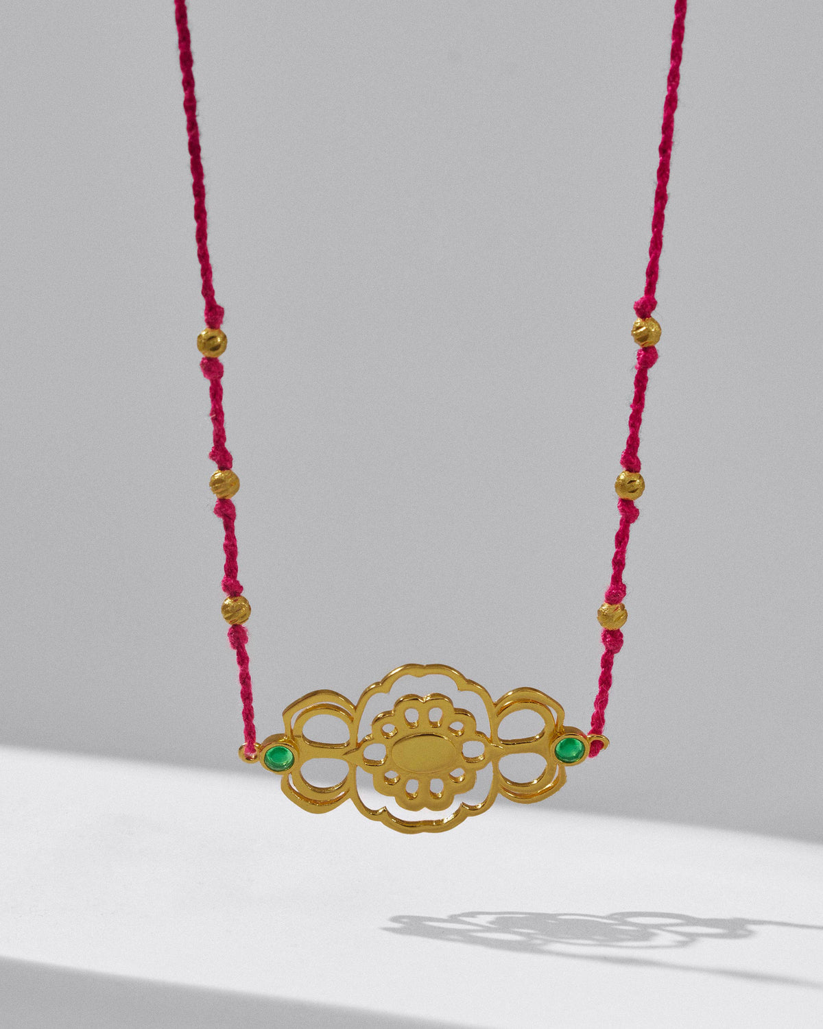 Titli Choker - Gold
