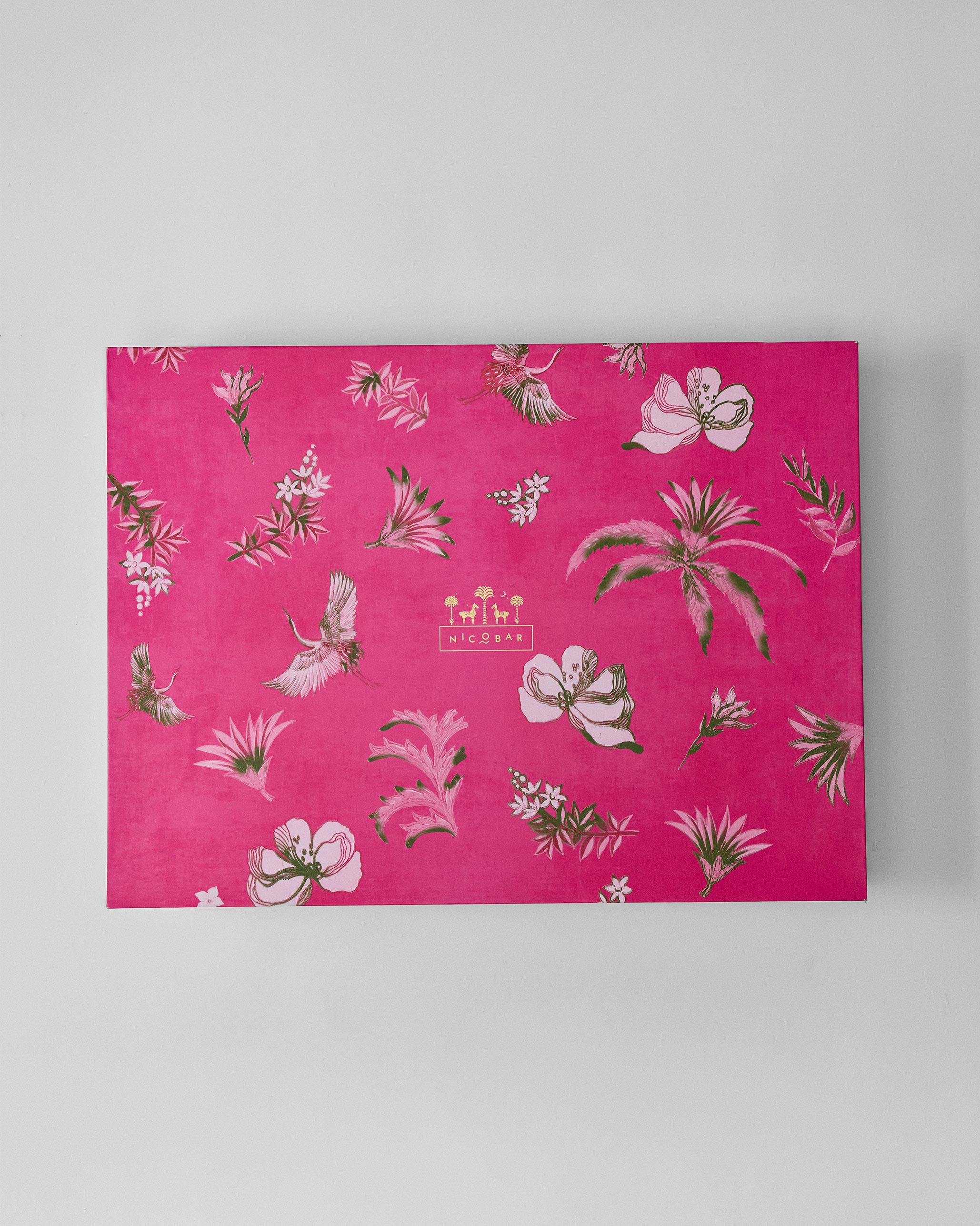 Madhu Dinner Gift Set