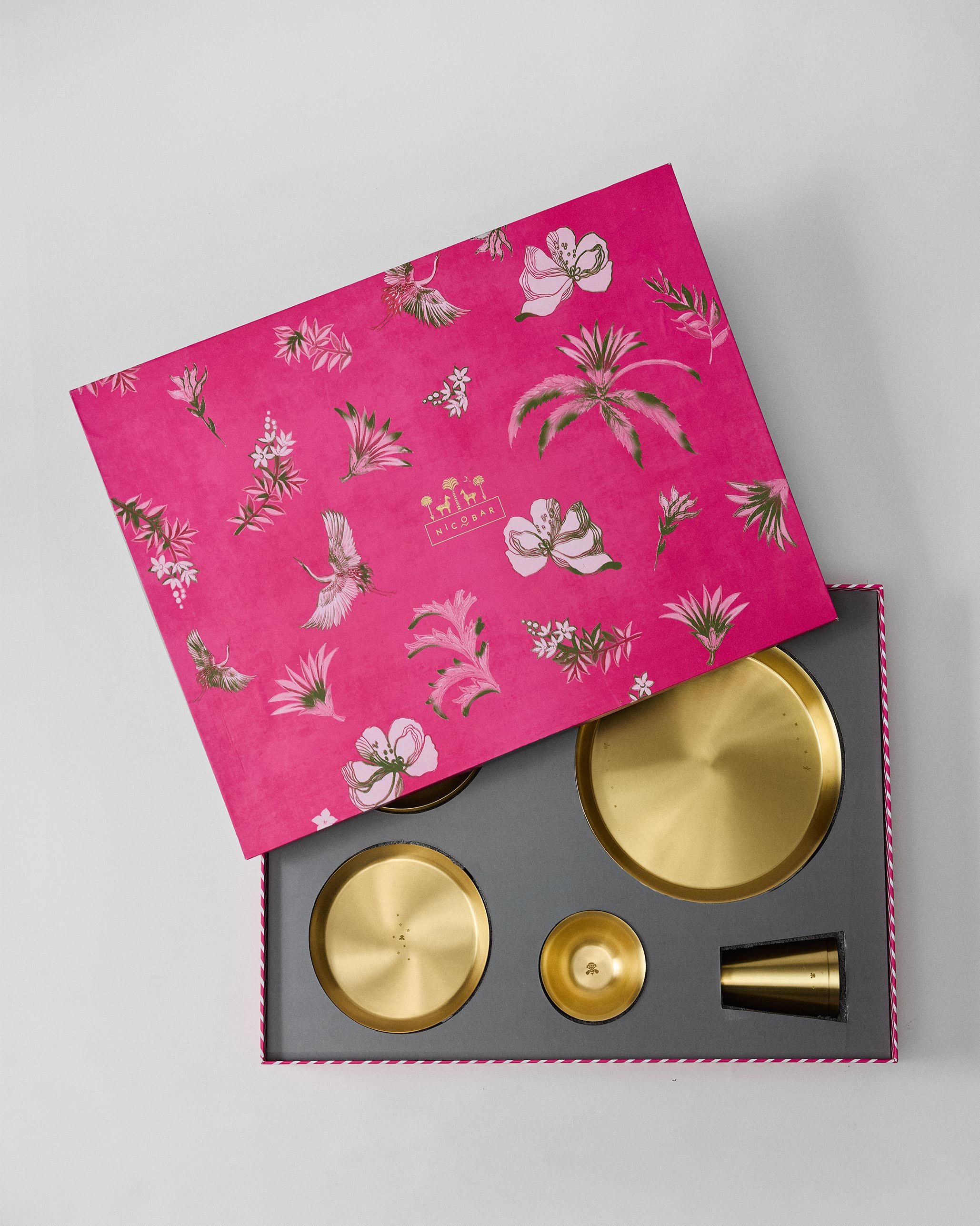 Madhu Dinner Gift Set