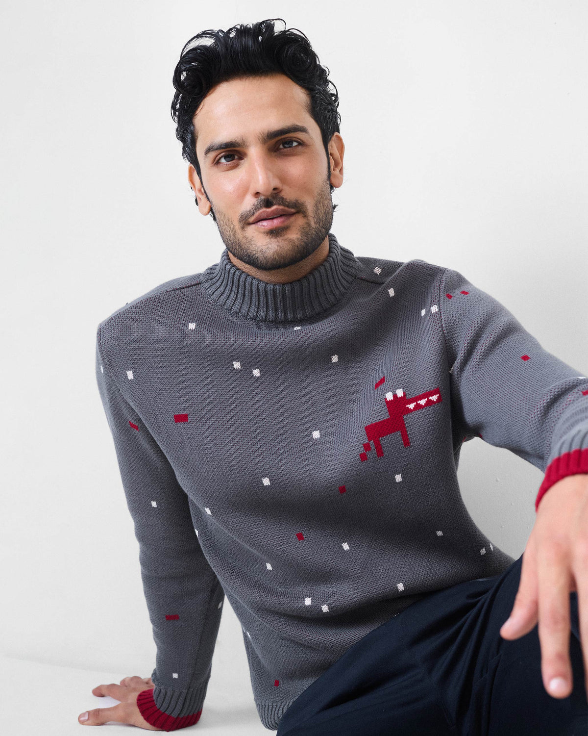 Crew Neck Sweater - Charcoal & Red