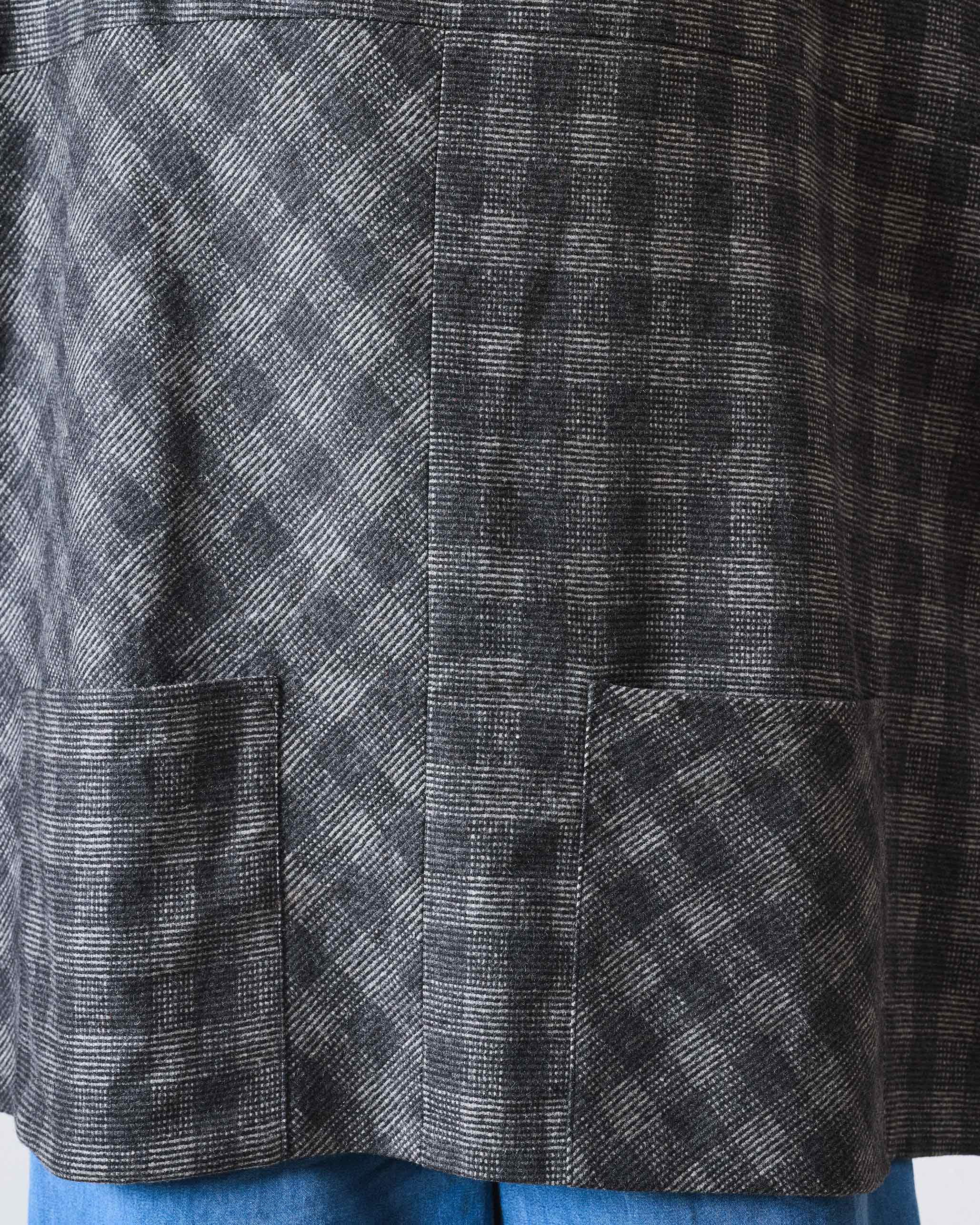 Fable Top - Black & Charcoal