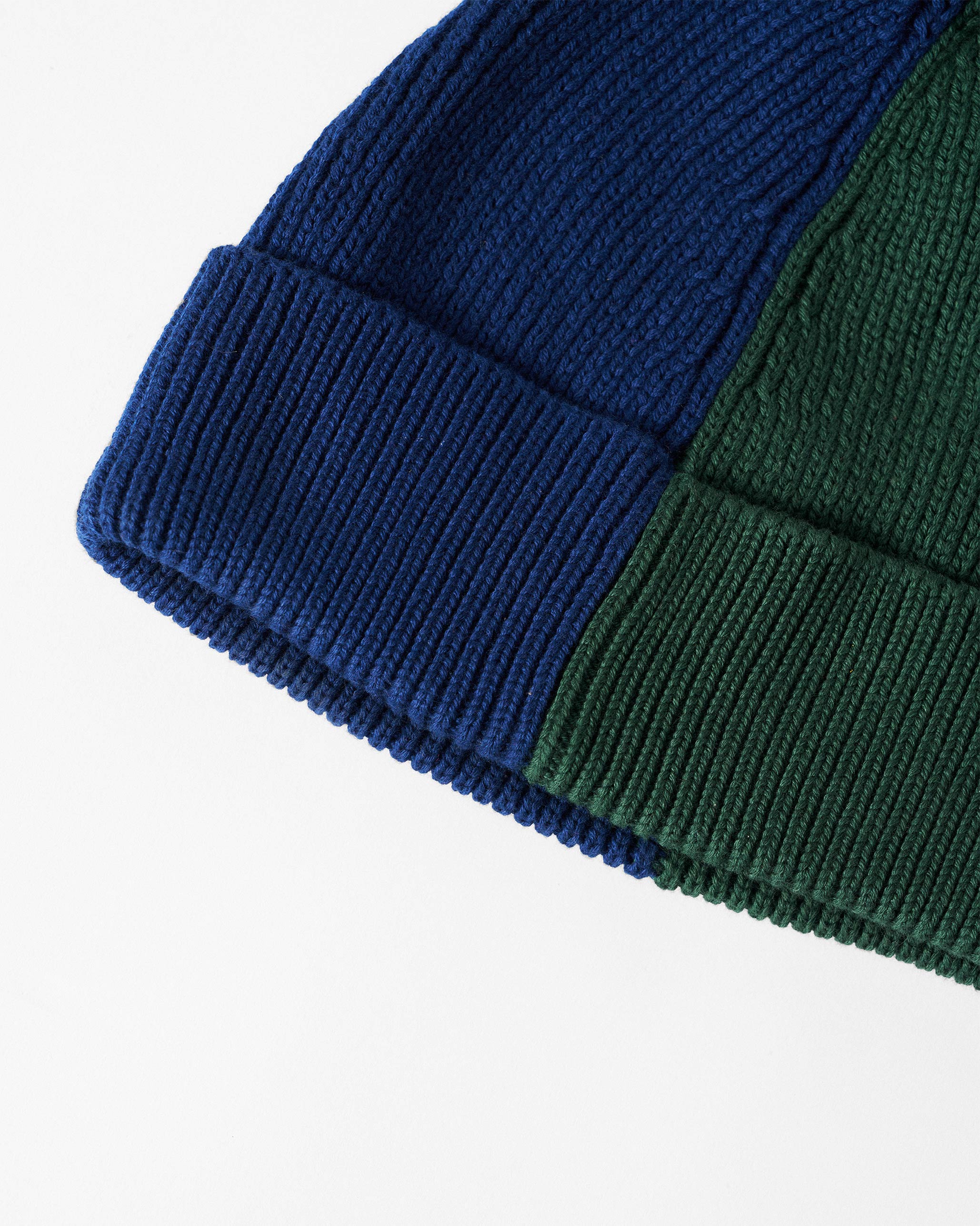 Yin-Yan Beanie - Green & Navy