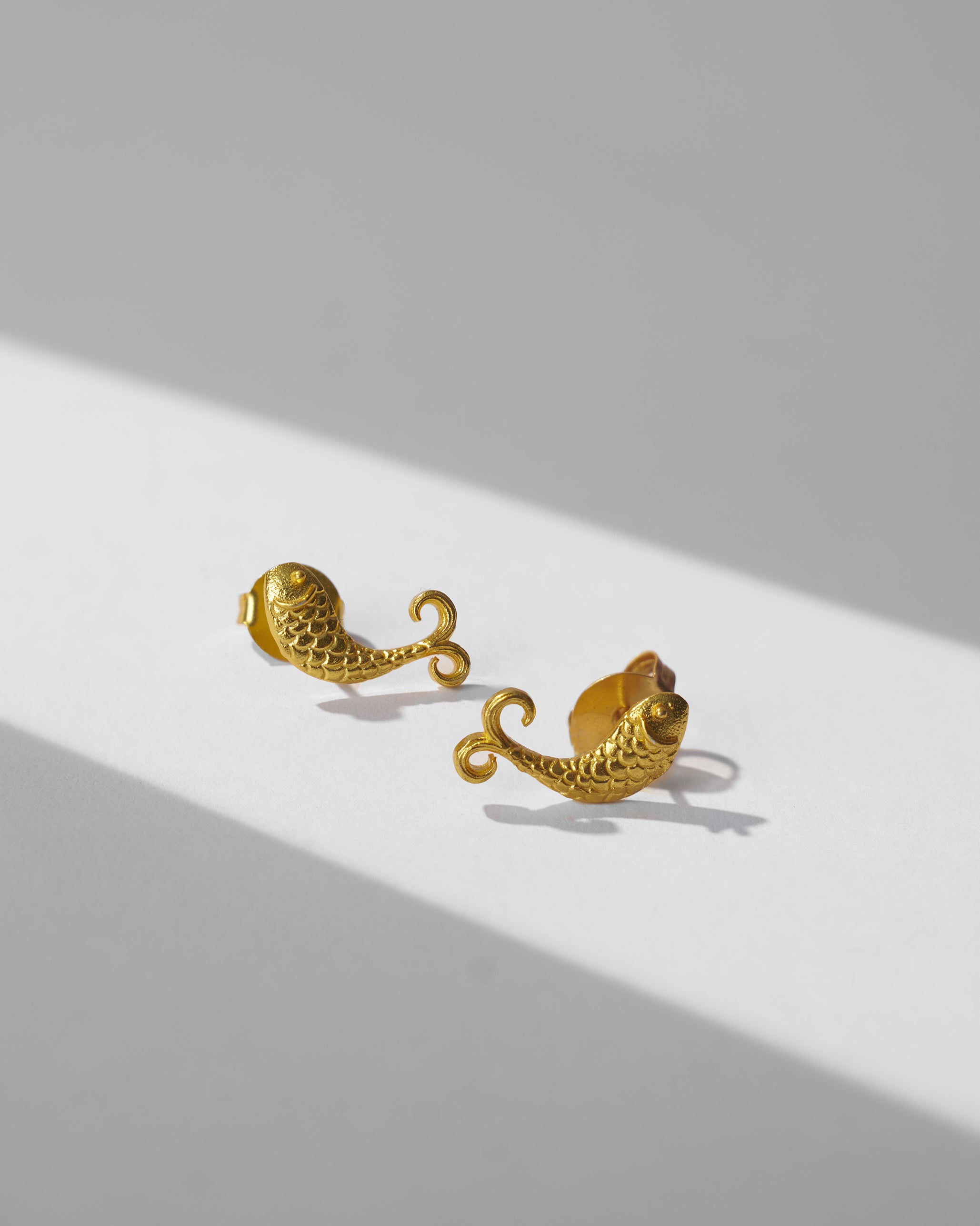 Jalpari Studs - Gold
