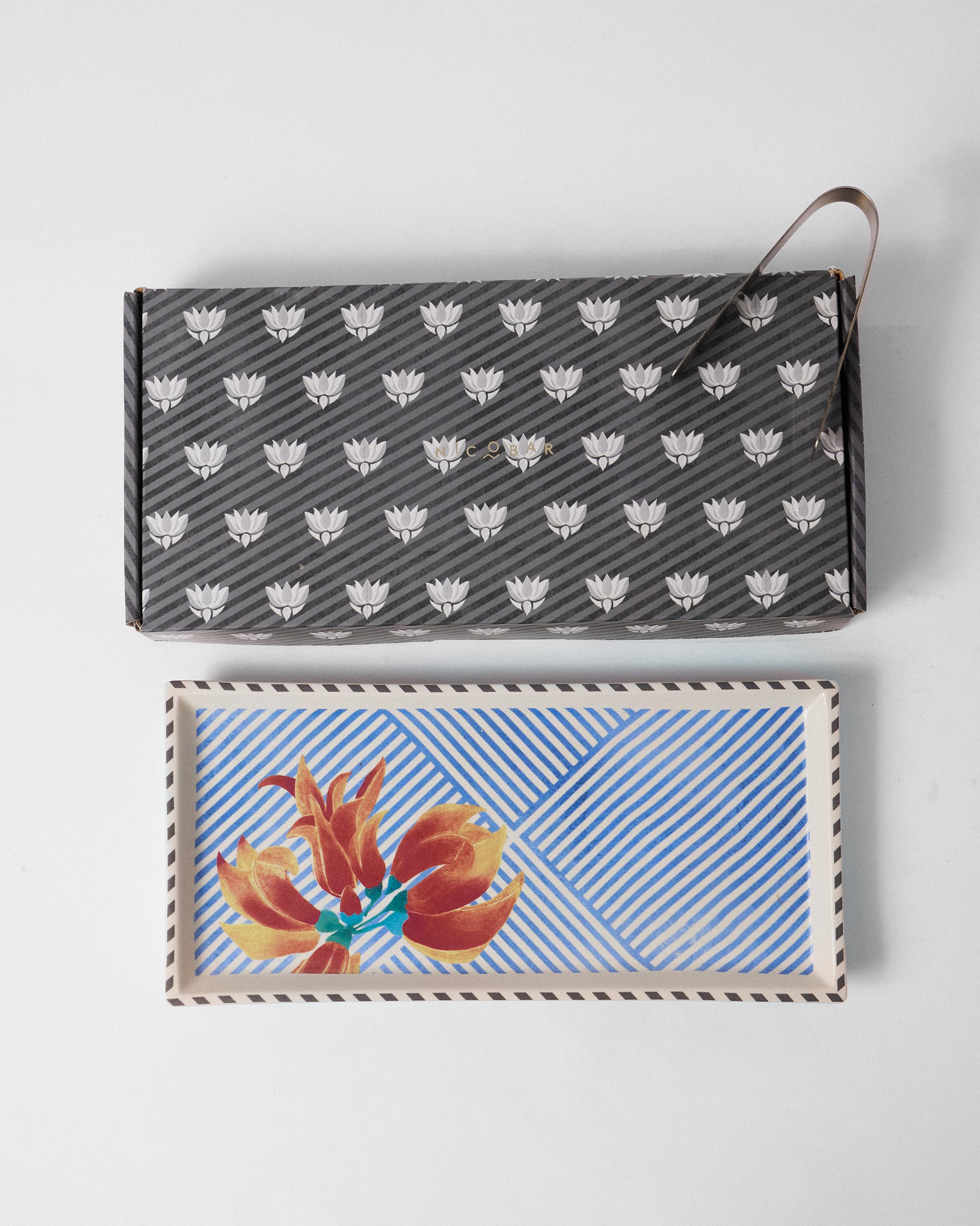 Palash Cookie Tray with Tong