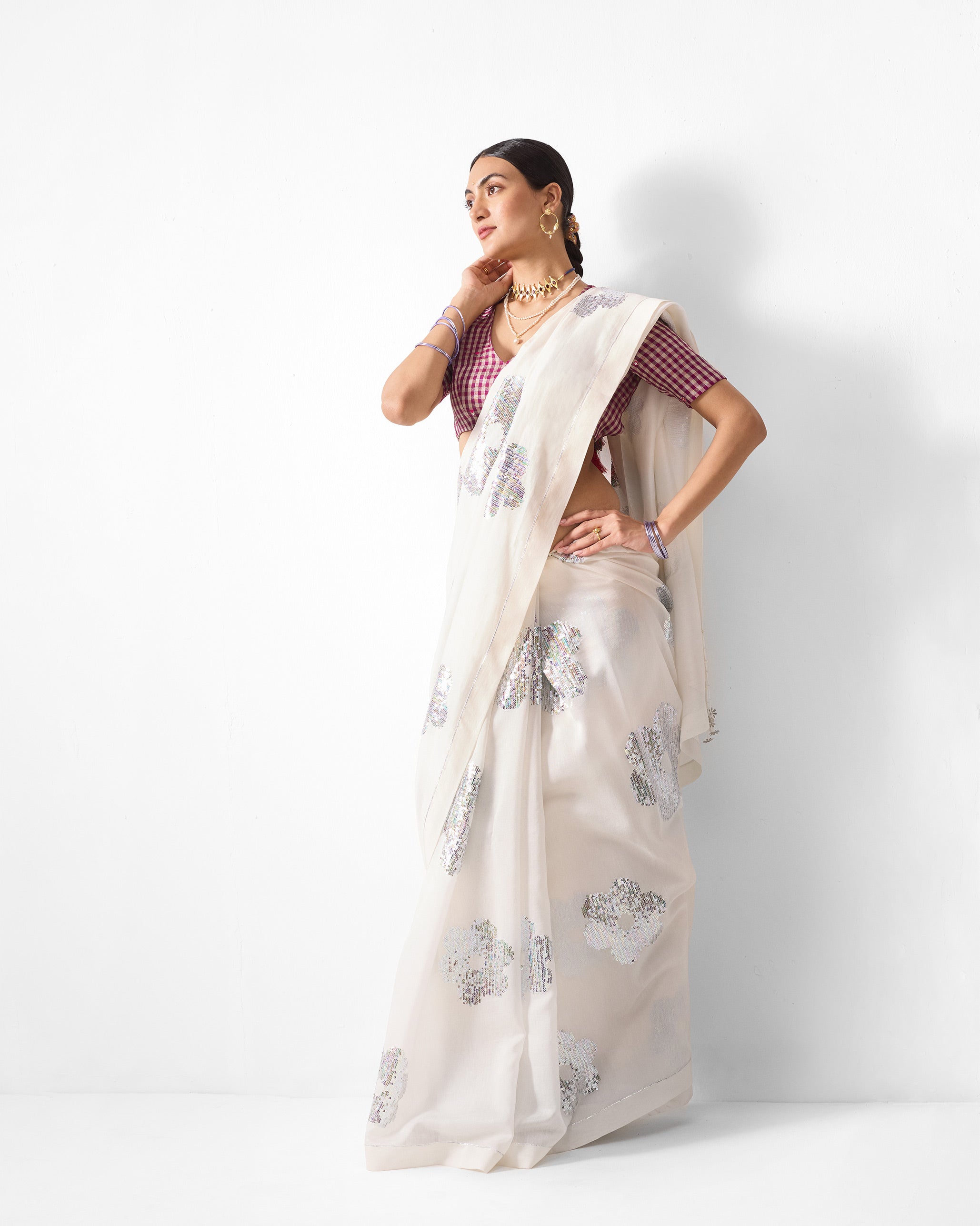 Urooj Sari - Ivory Embroidered