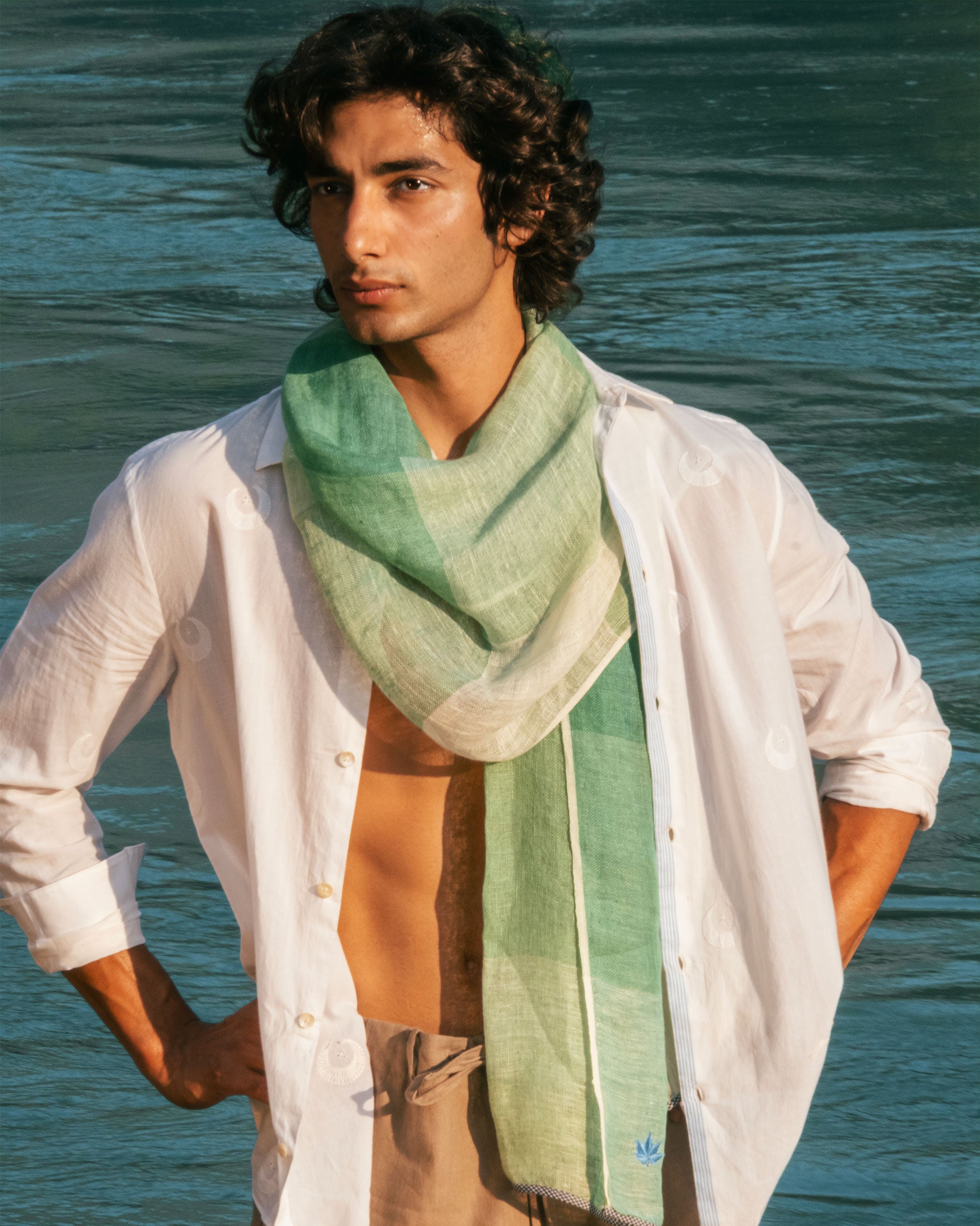 Summer Field Scarf - Green & White