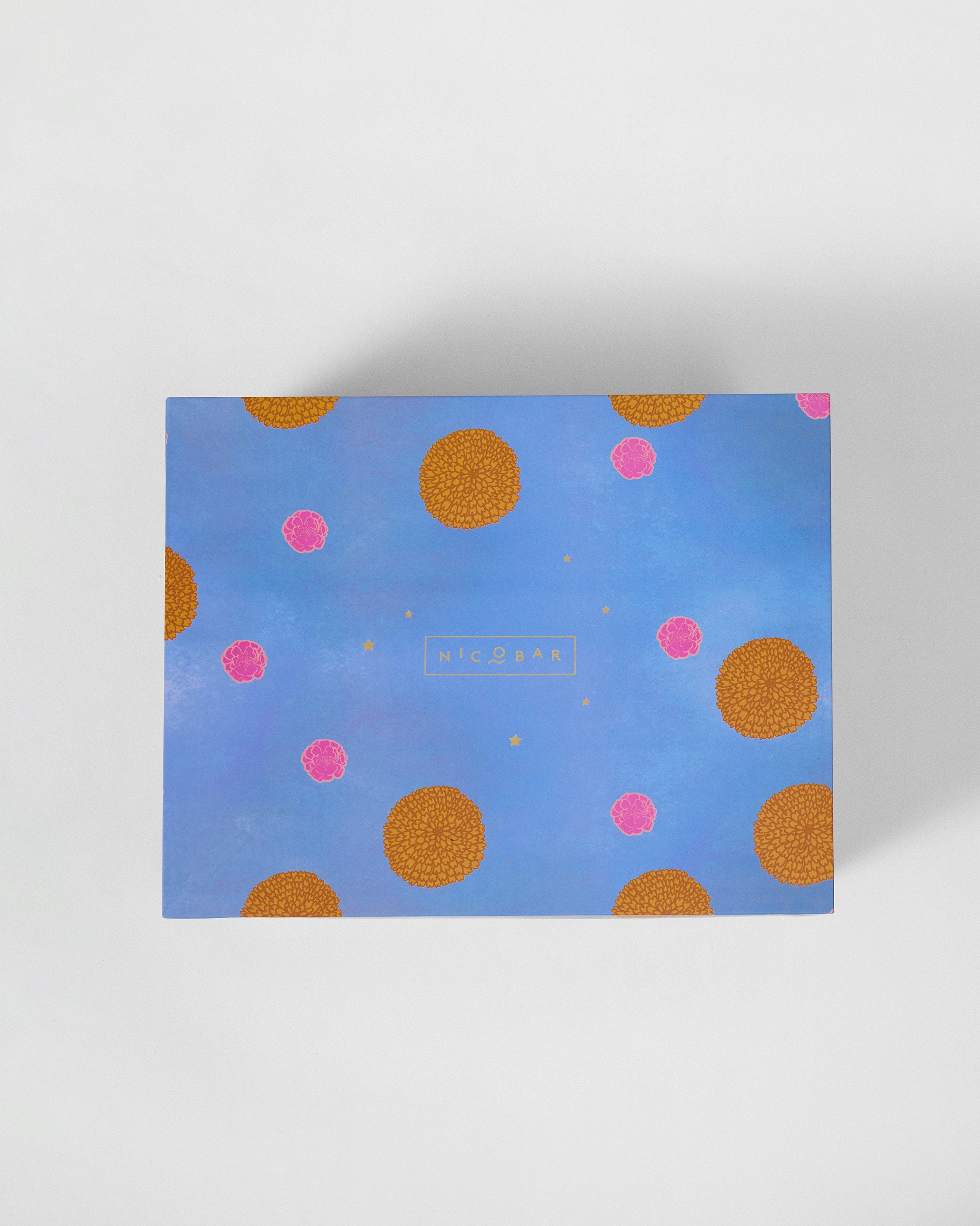 Pranahita Deco Plate with stand & wall hook