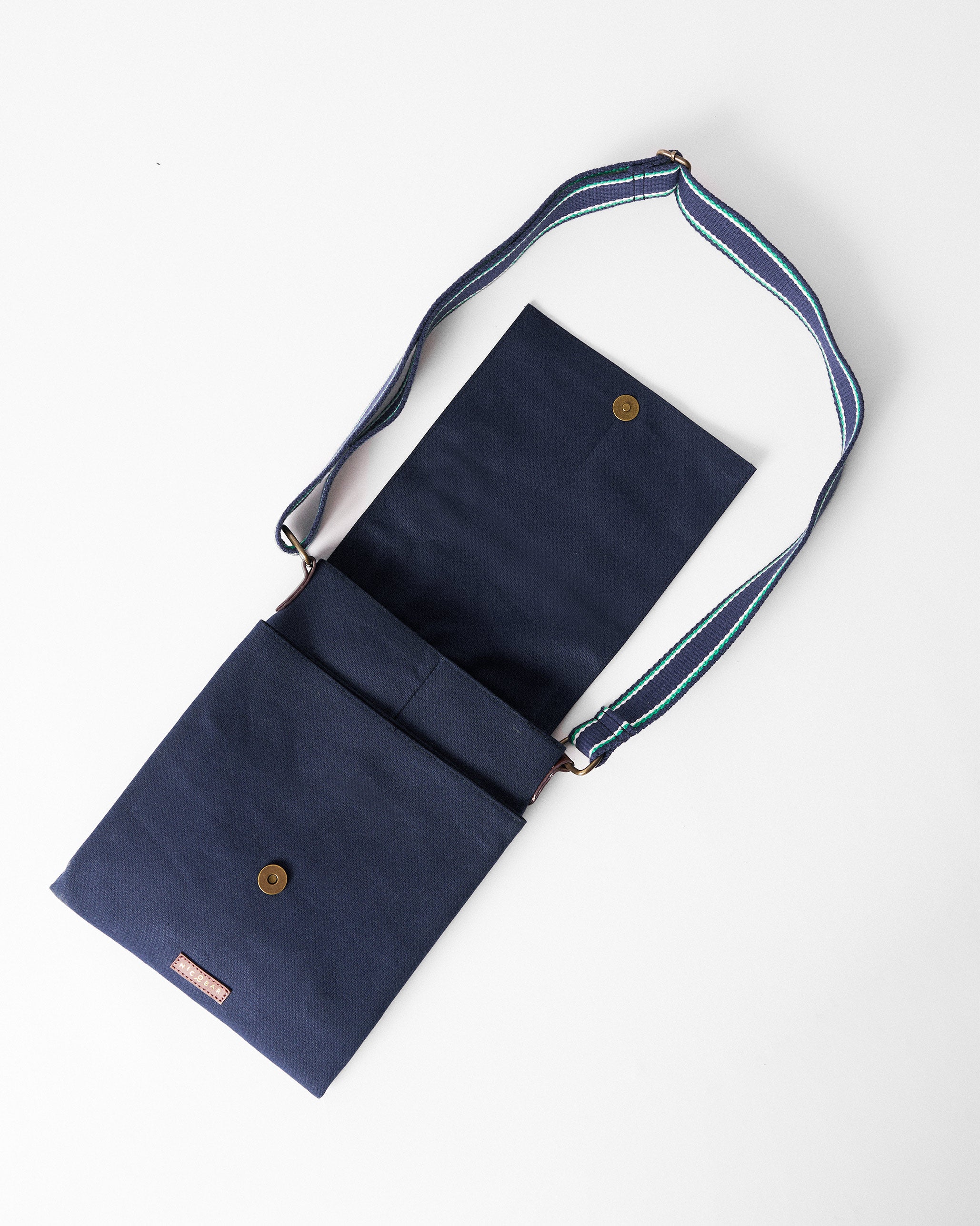 Safari Men's Messenger - Navy