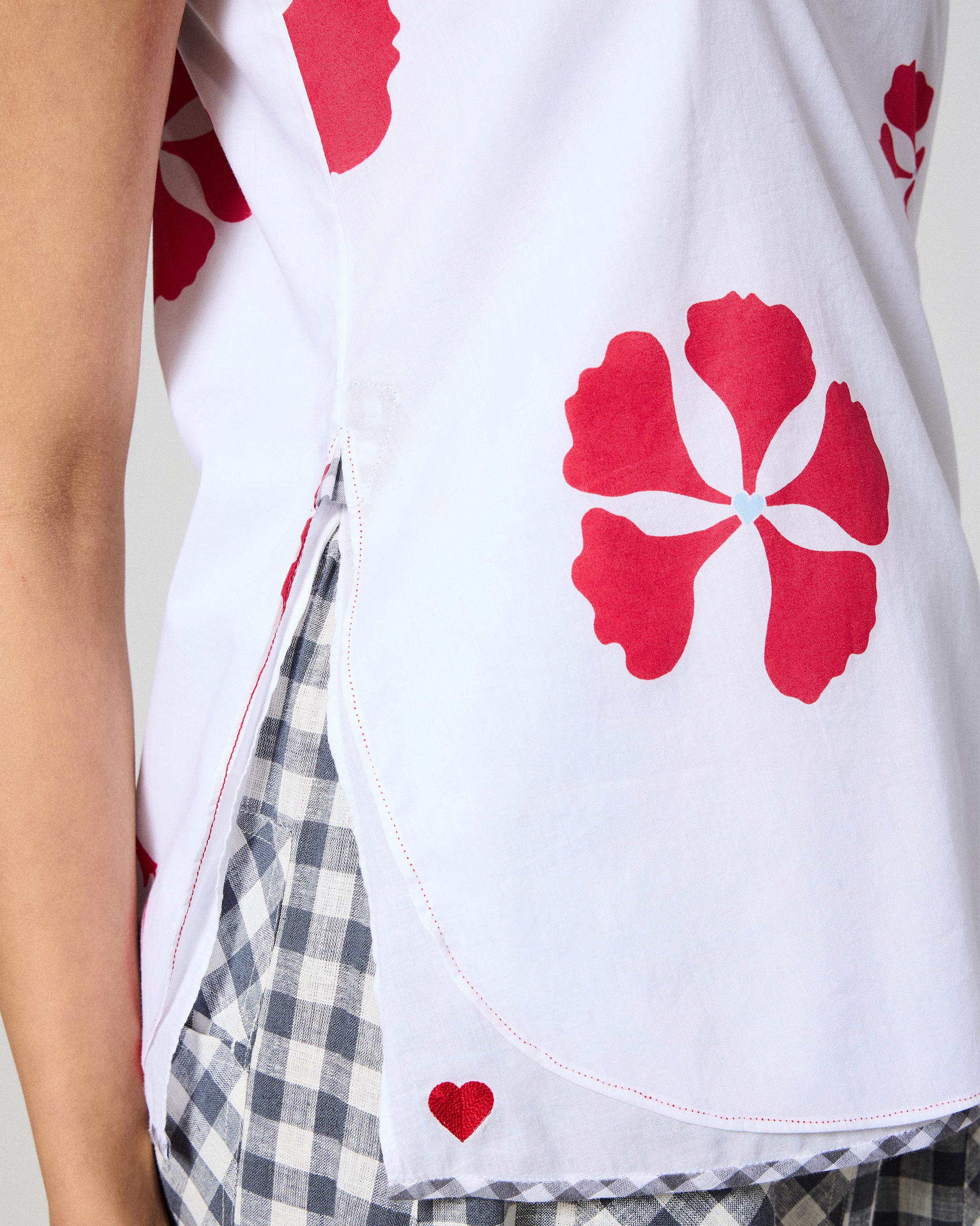 Kiva Top - White & Red Printed