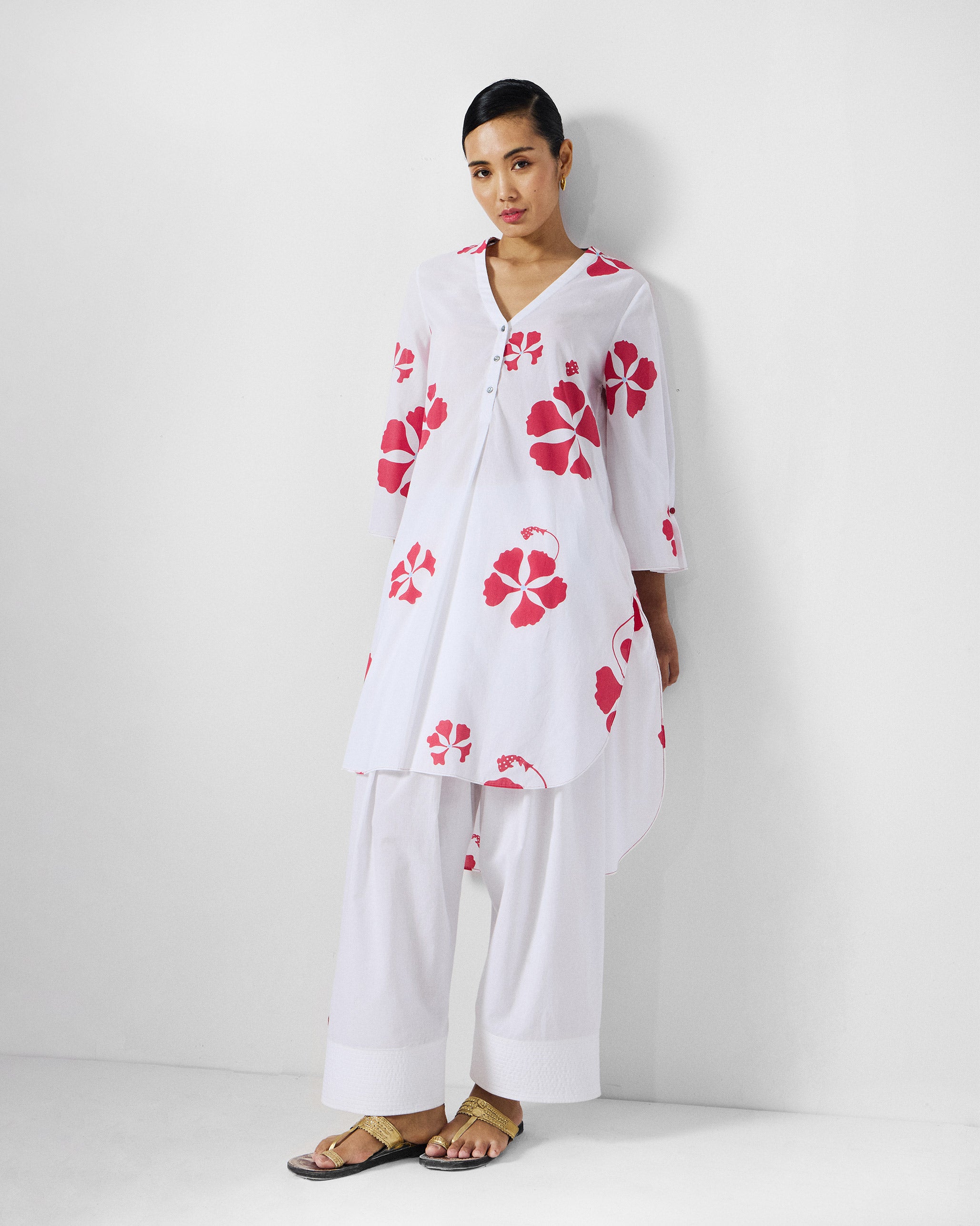 Pampa Kurta - White & Red Printed