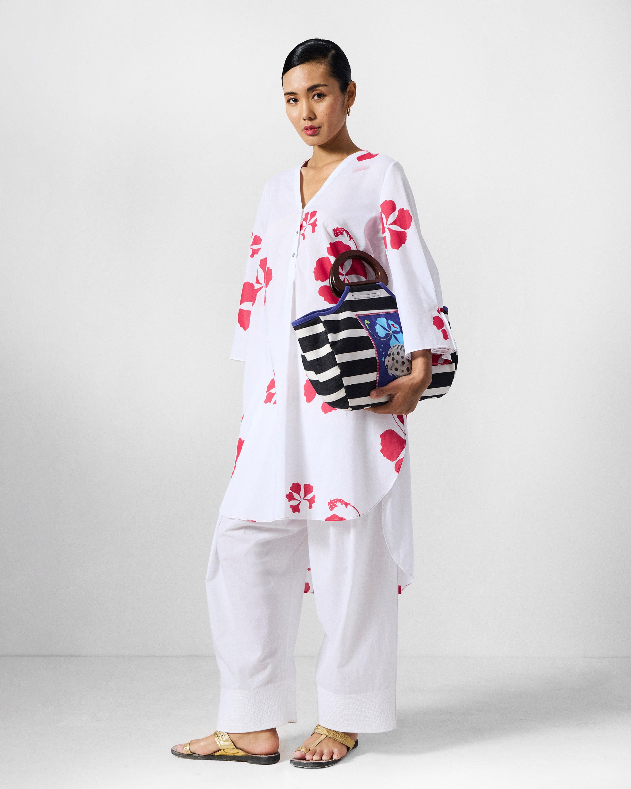 Pampa Kurta - White & Red Printed