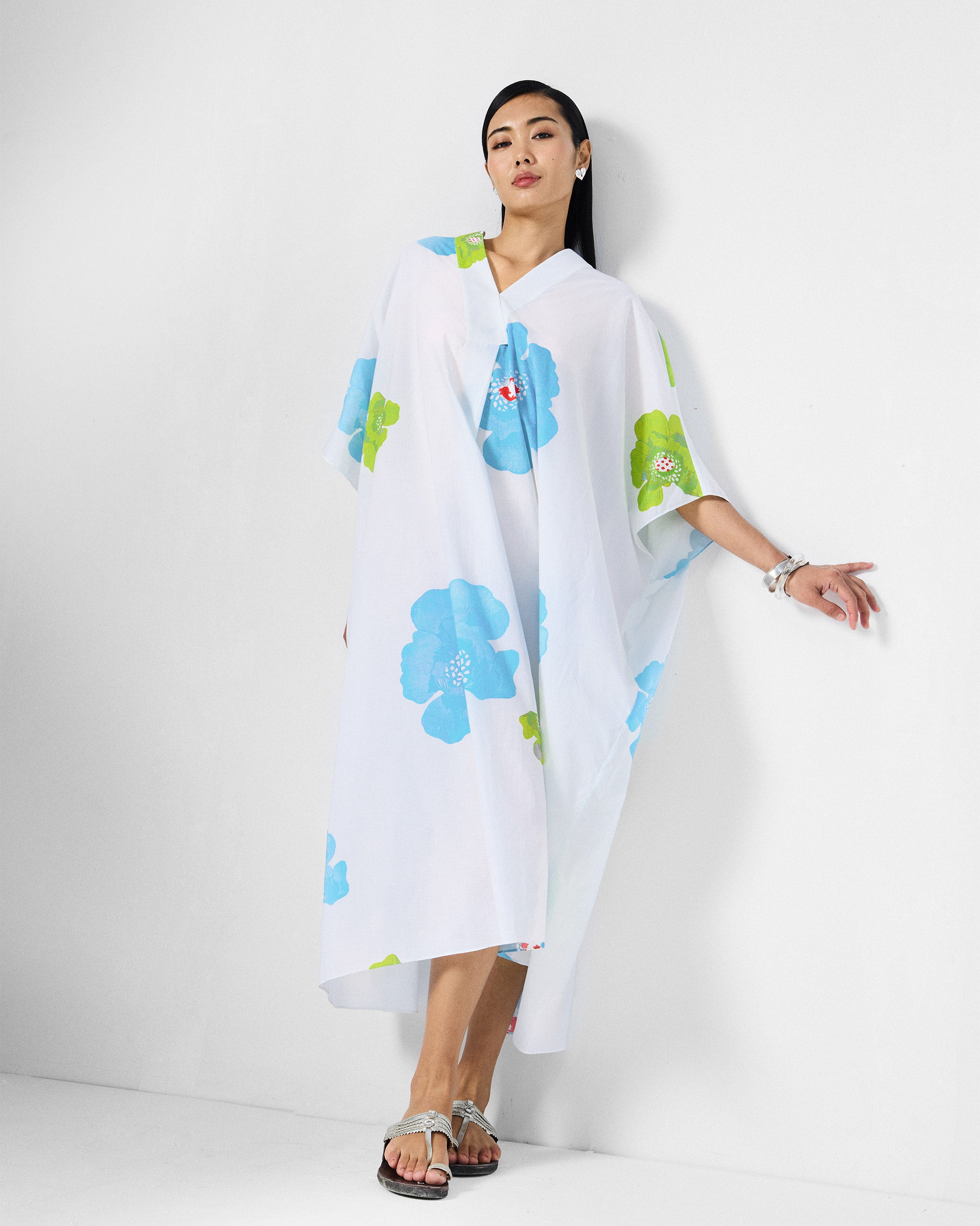 Bea Kaftan - White & Blue Printed