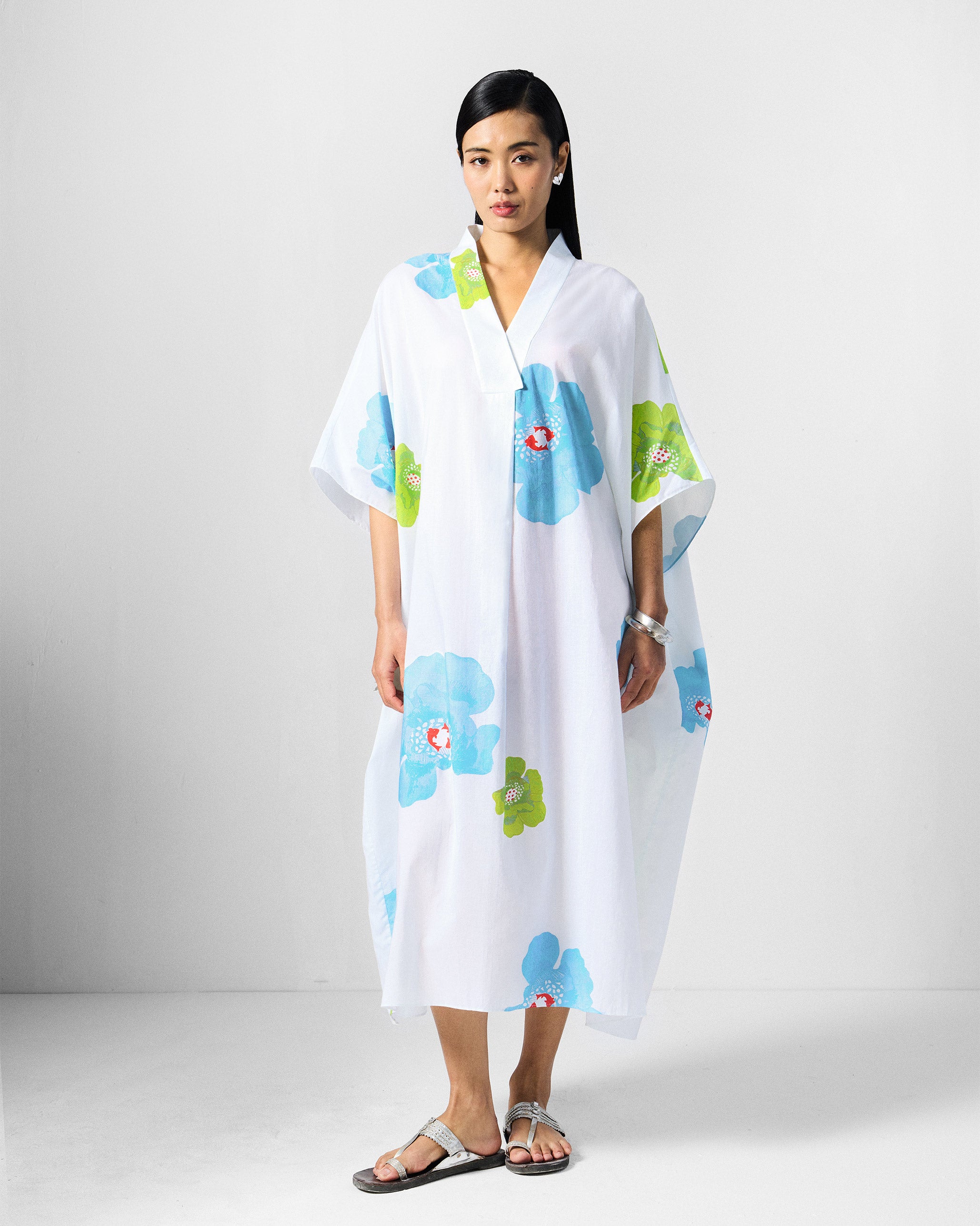 Bea Kaftan - White & Blue Printed