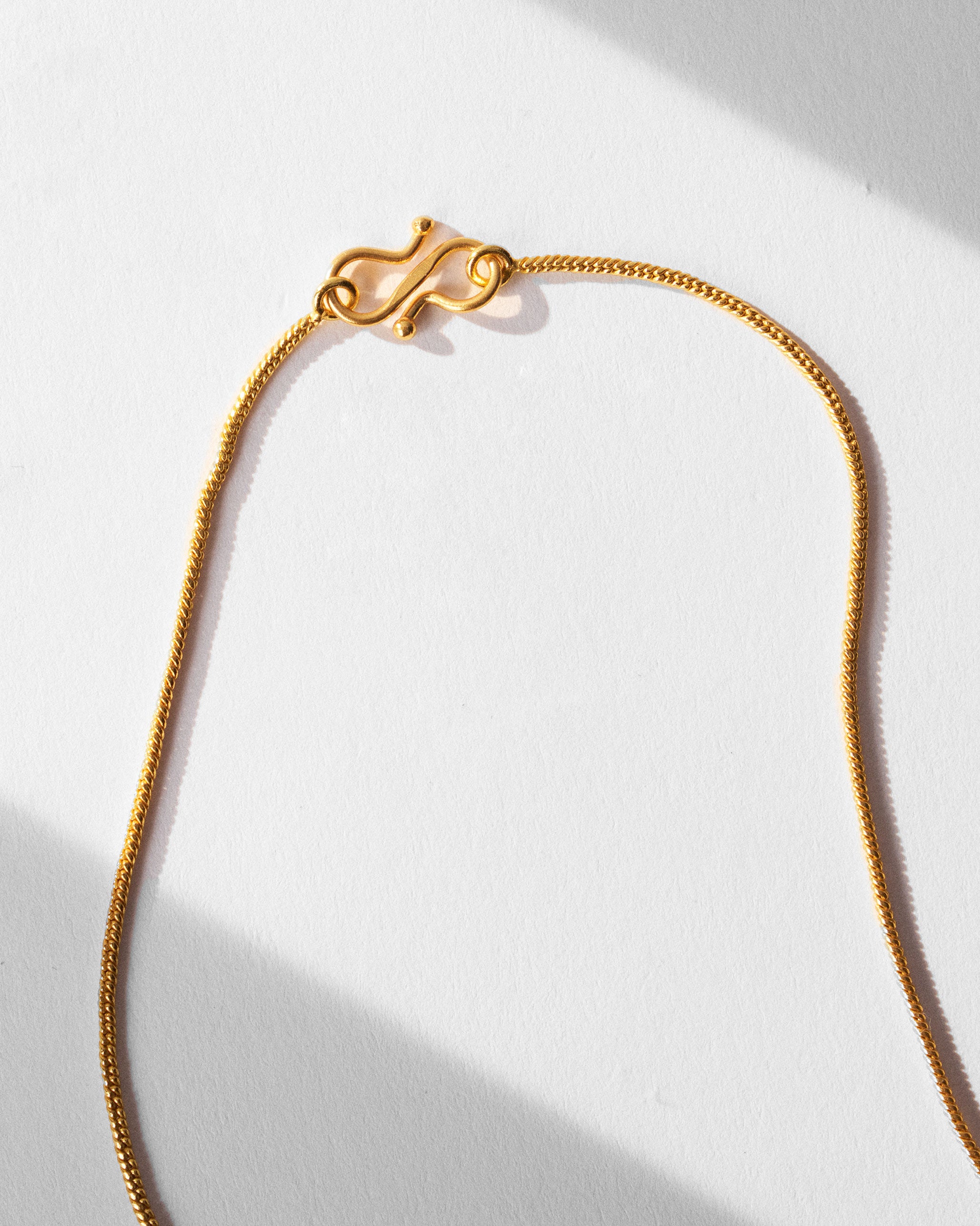 Sindhu Necklace - Gold