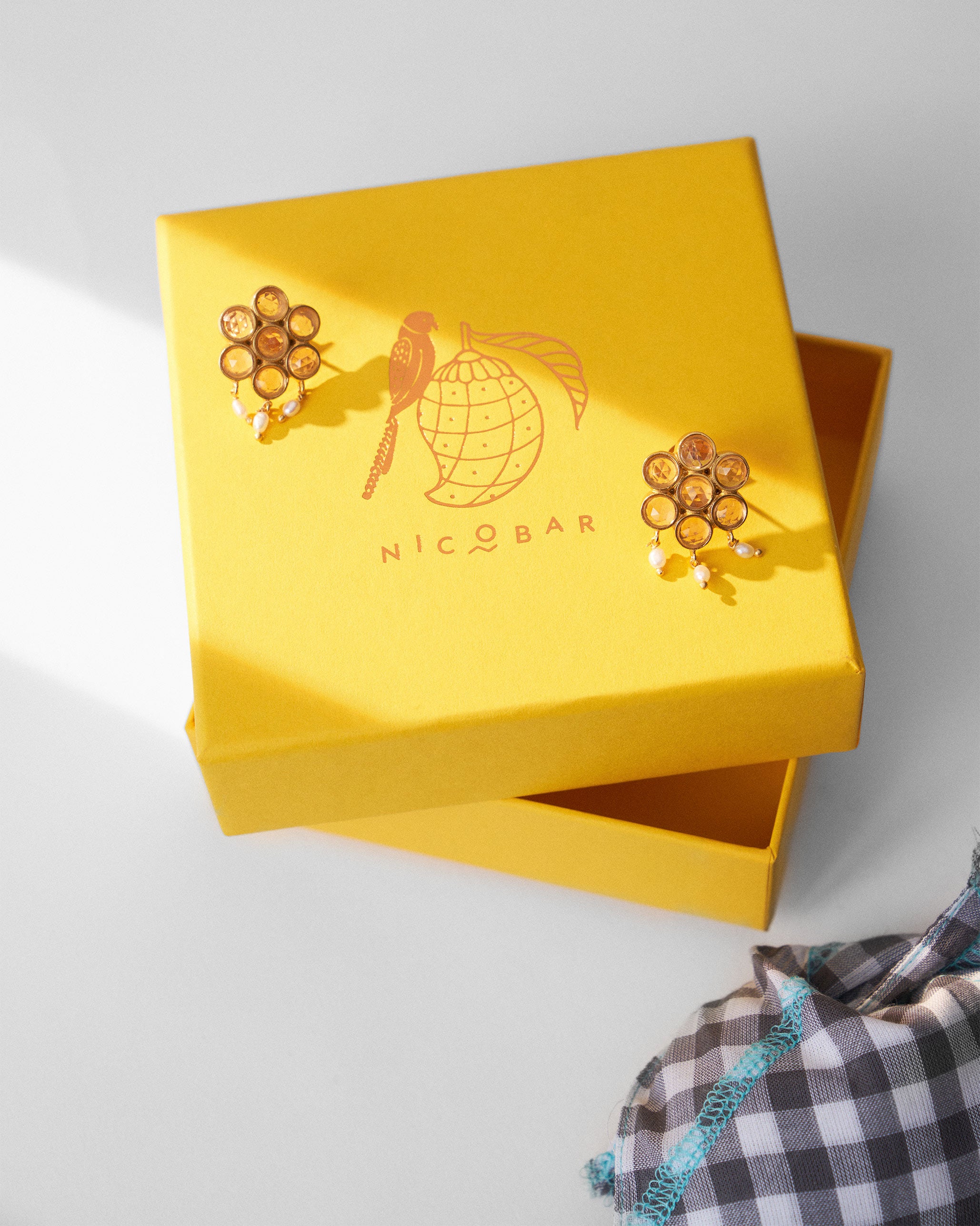 Amethyst Flower Earrings - Gold