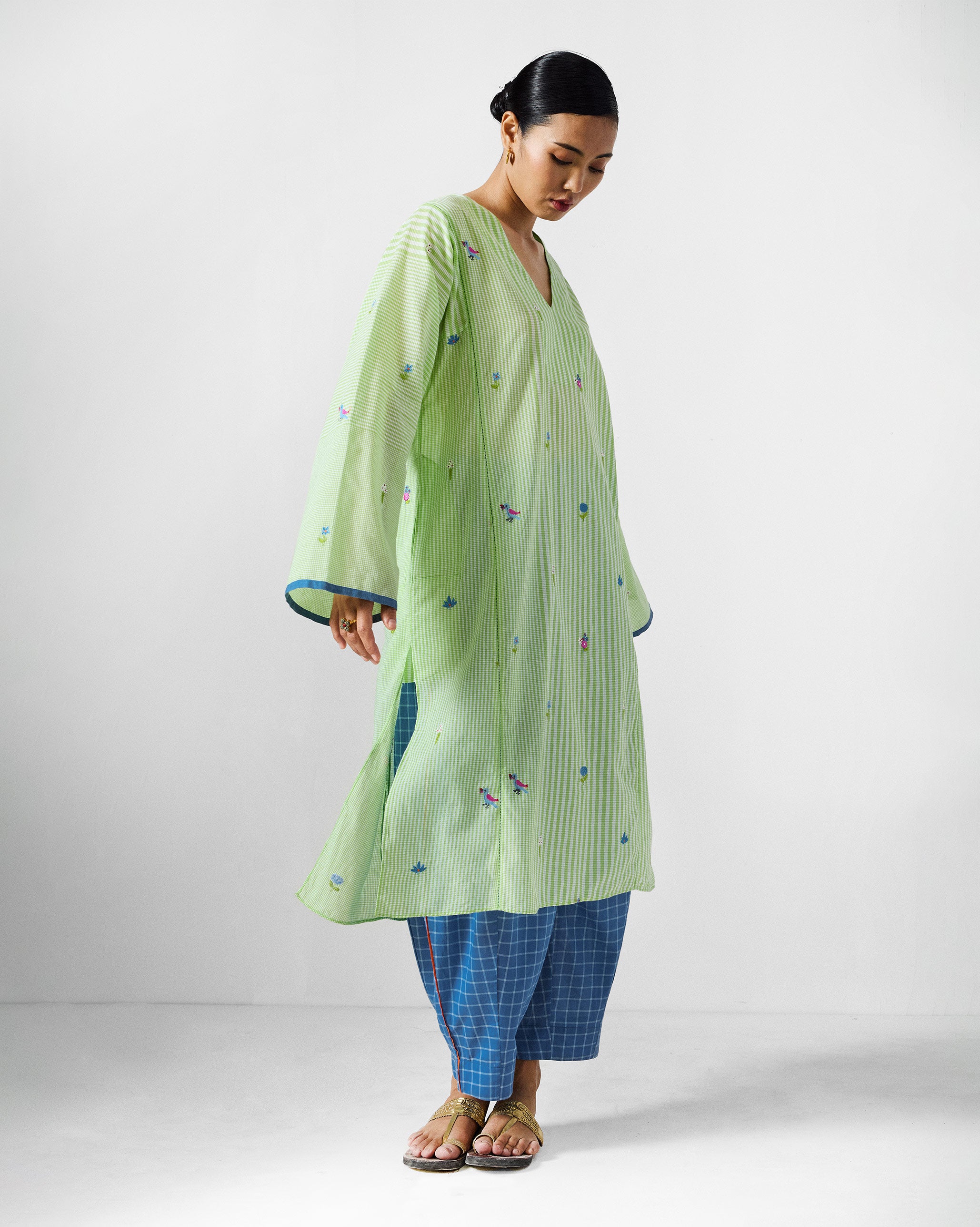 Gigi Kurta - Green & White Embroidered