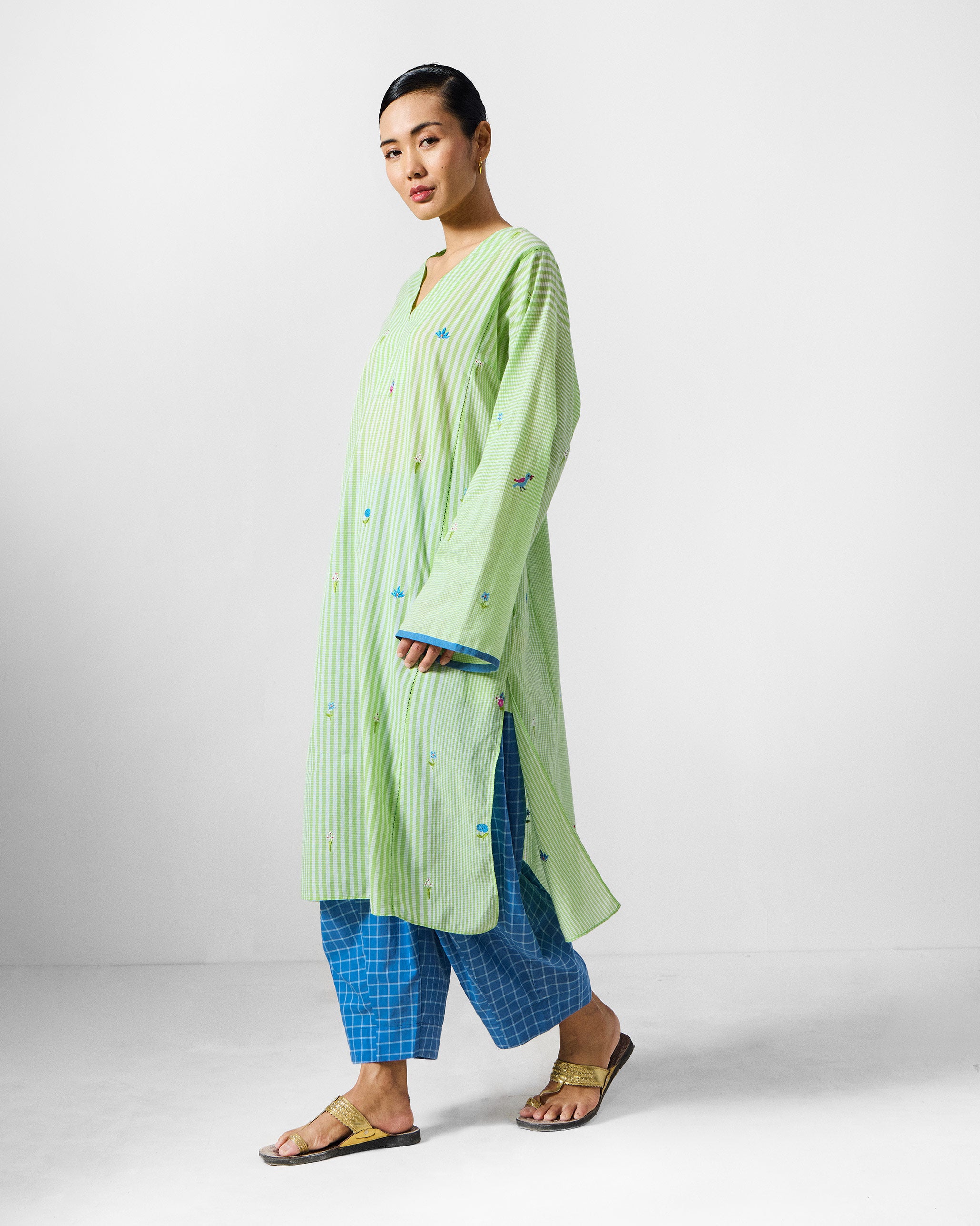 Gigi Kurta - Green & White Embroidered