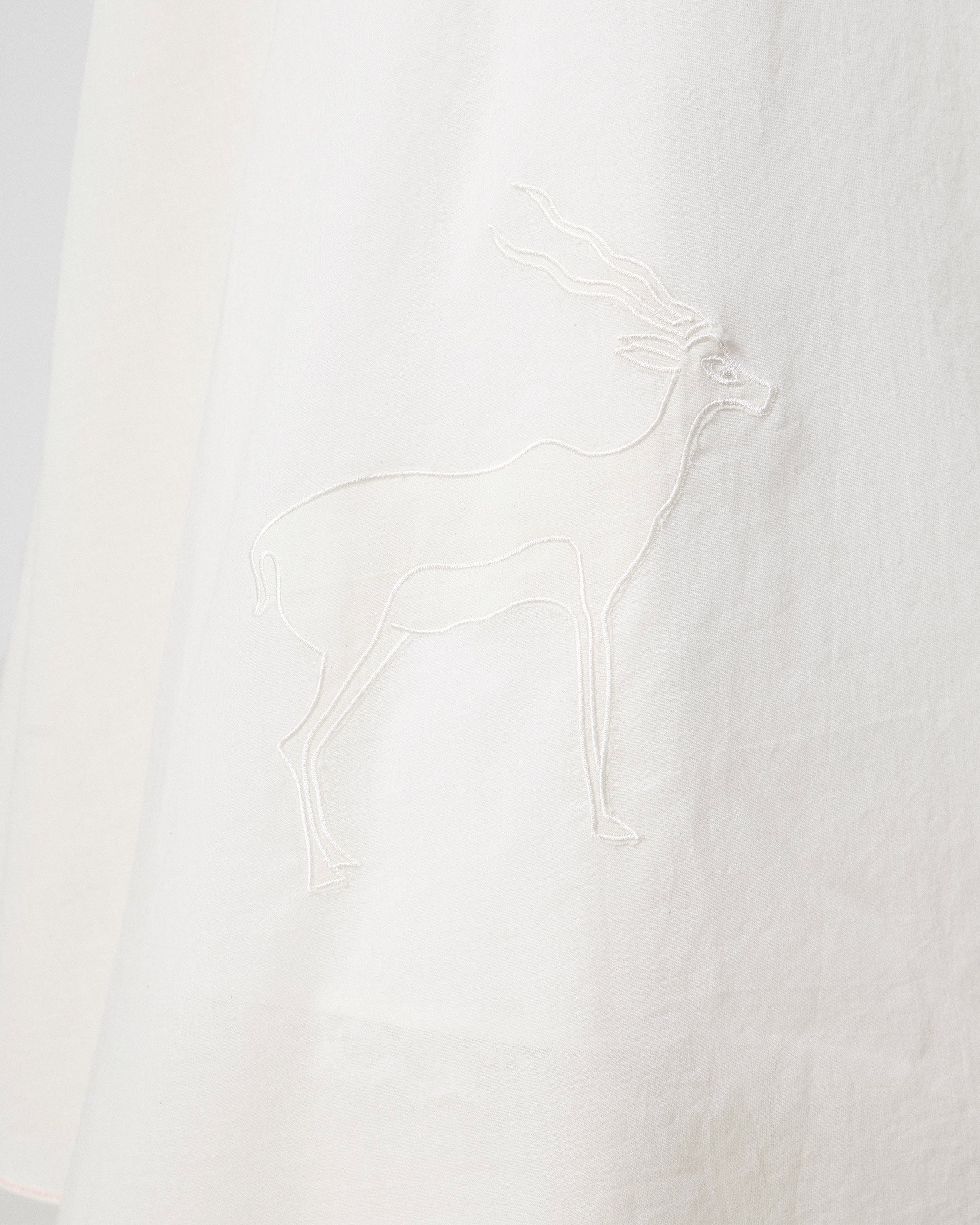 Mirai Kurta - White Embroidered