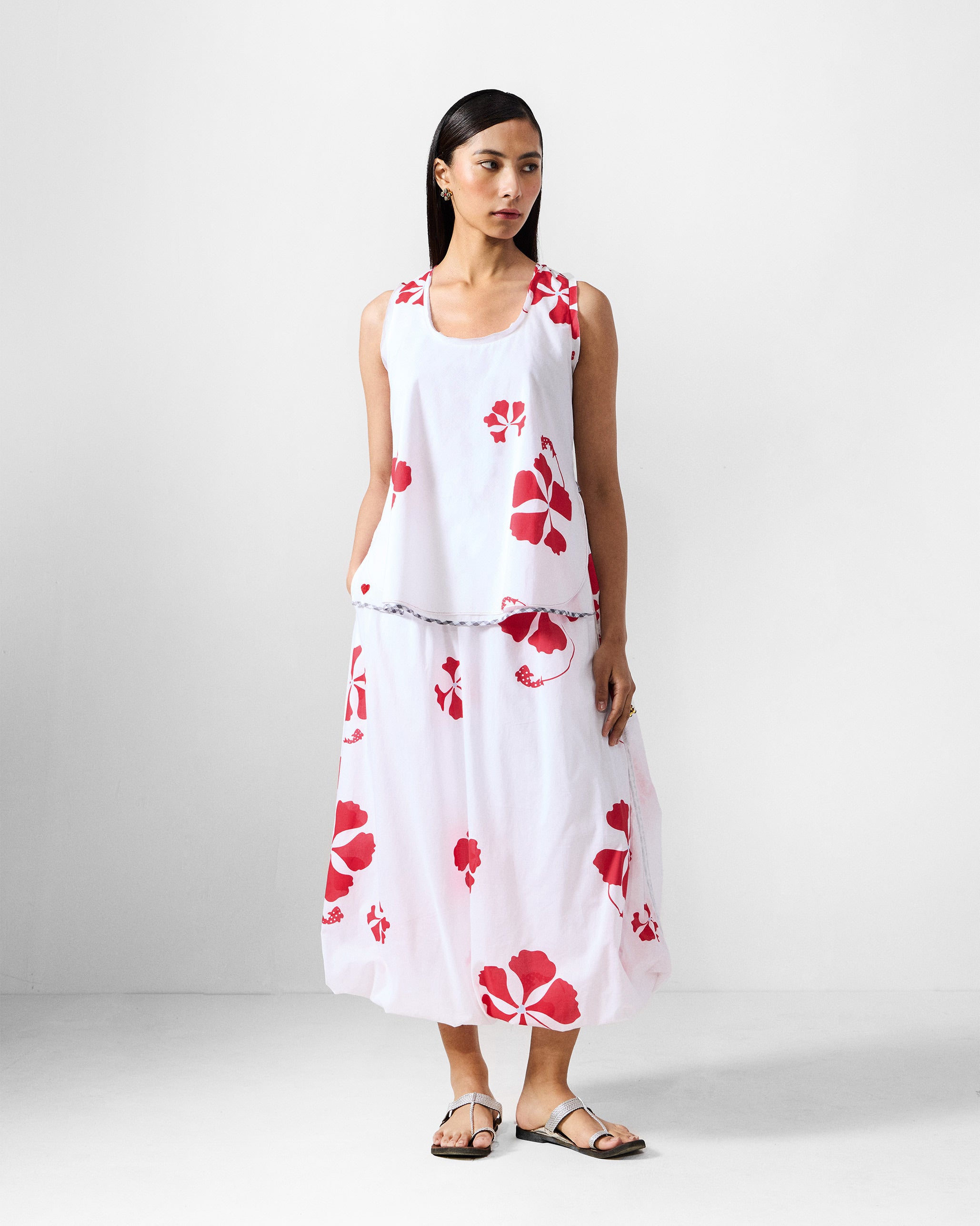 Billow Skirt - White & Red Printed
