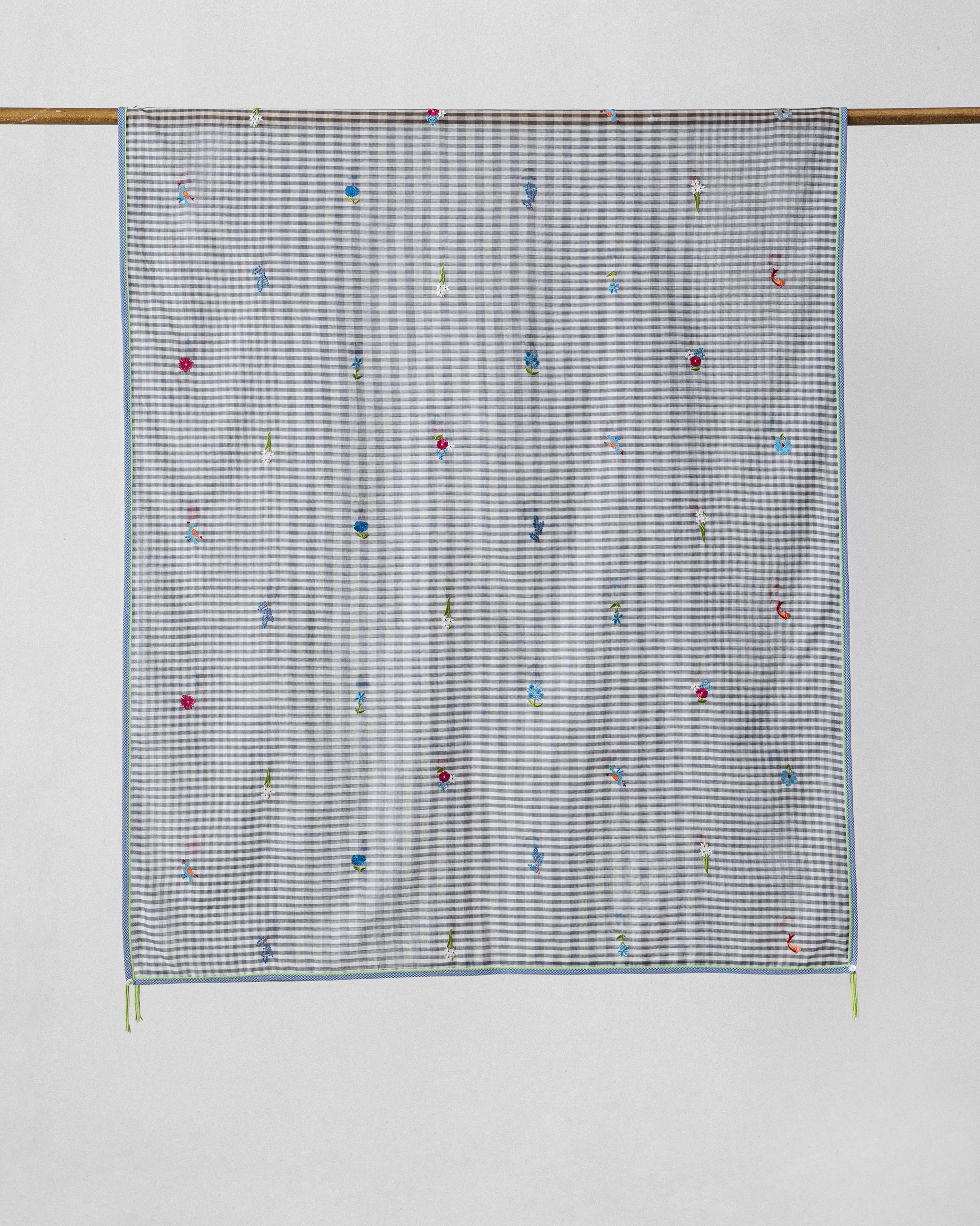 Nova Dupatta - Charcoal & Ivory Embroidered