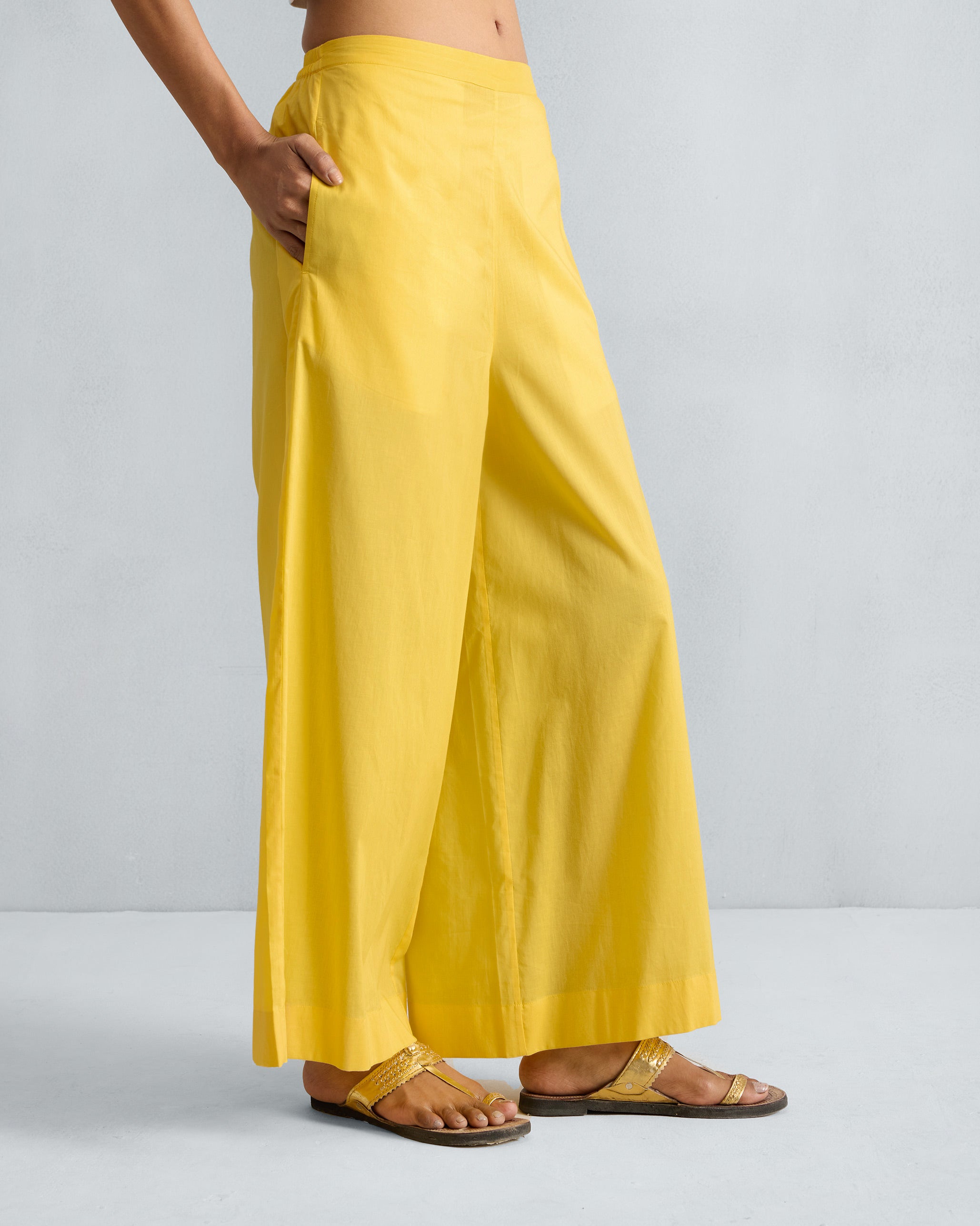 Basic Pyjamas - Yellow