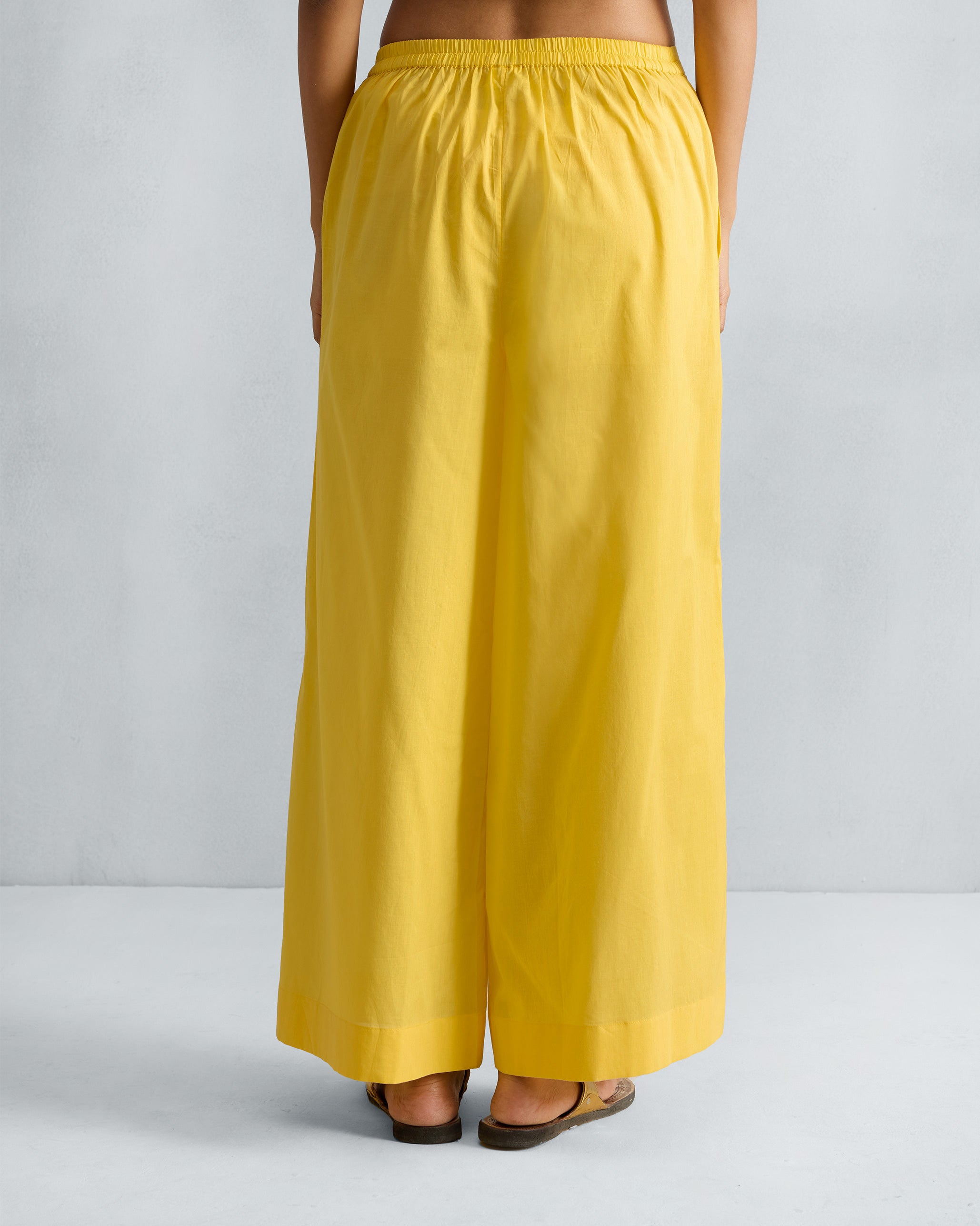 Basic Pyjamas - Yellow