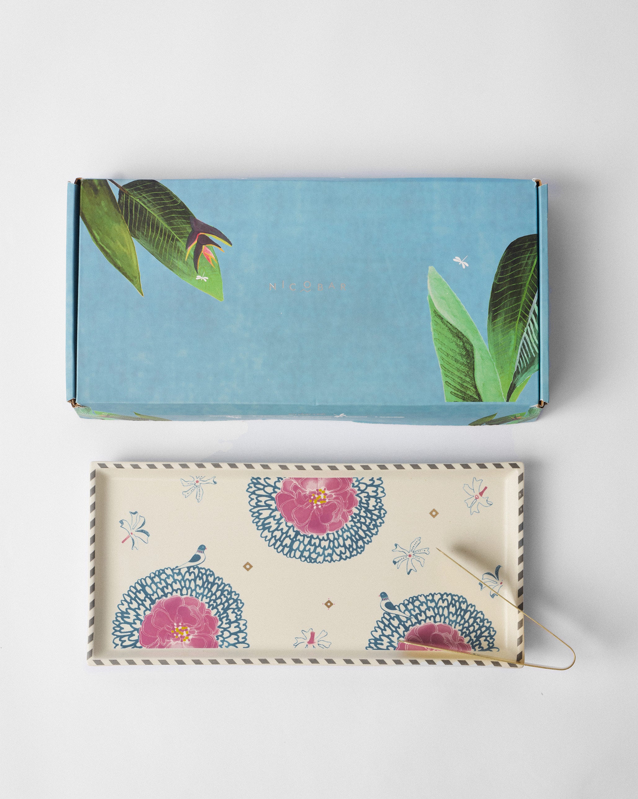 Marigold Cookie Tray With Tong