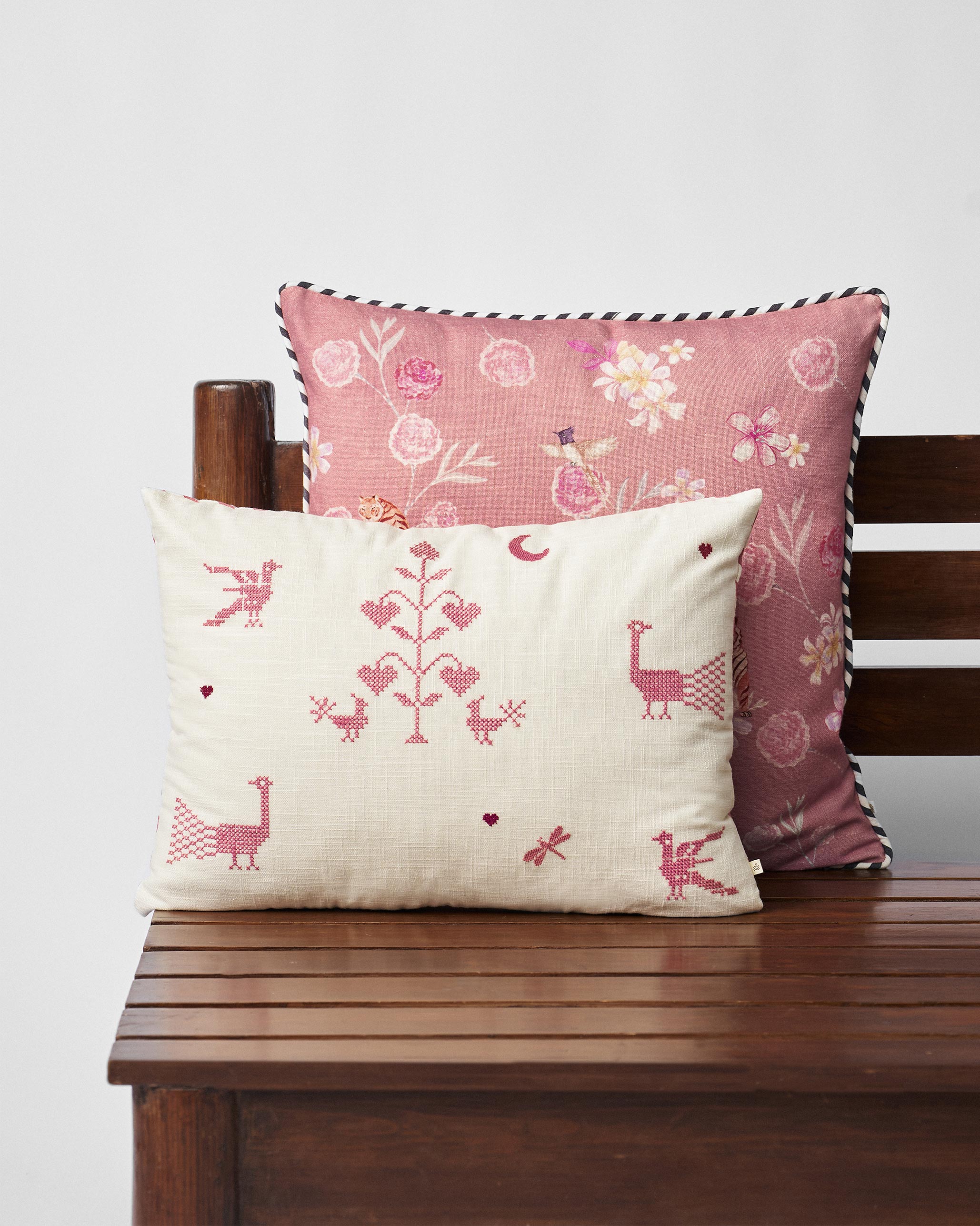 Mayur Cushion Cover