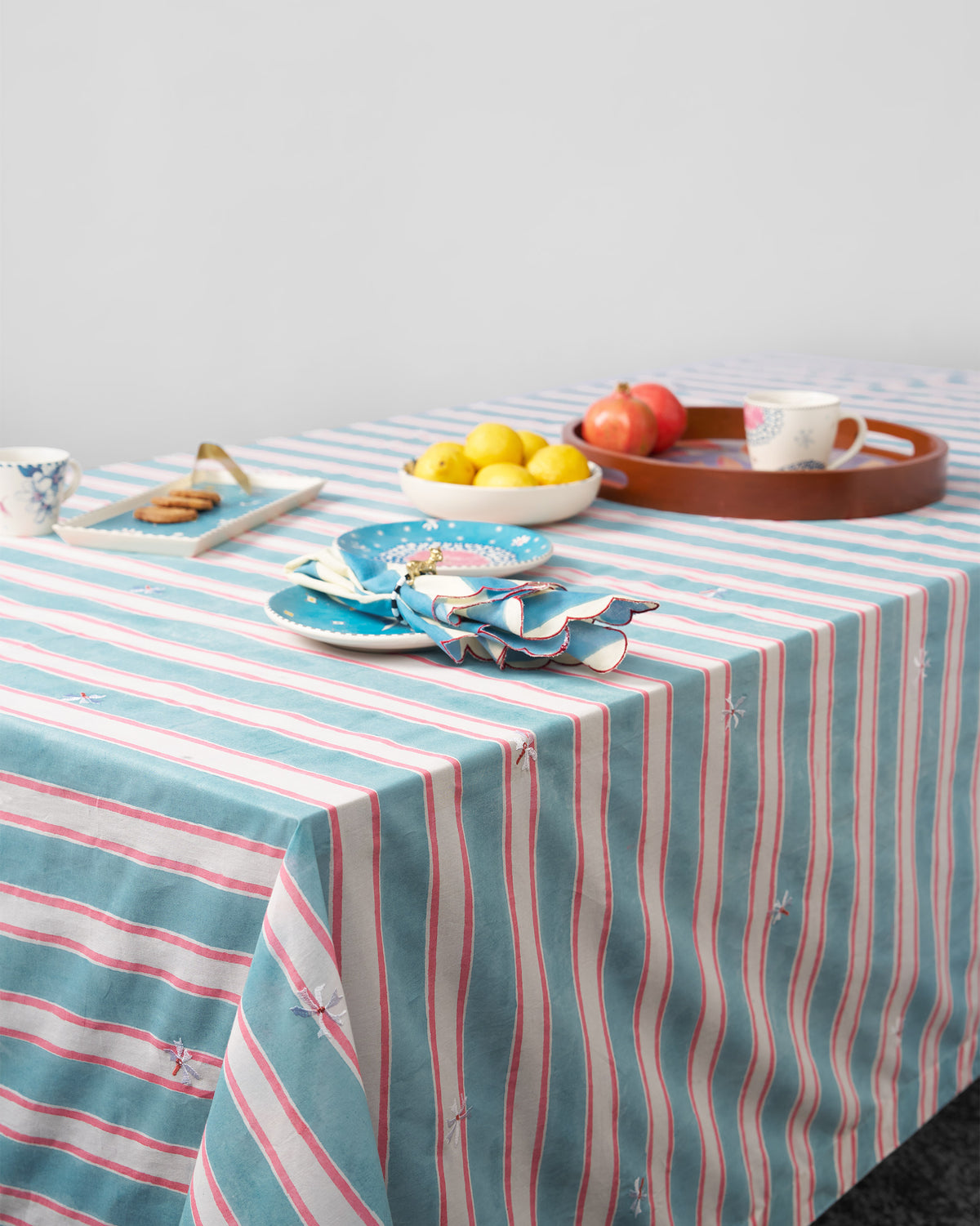 Parijat Table Cover