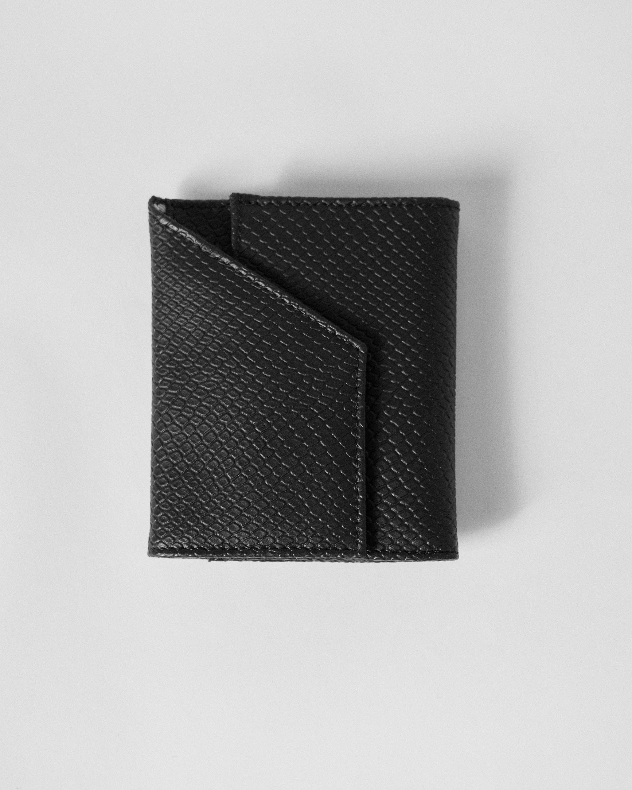 Classic Tri-Fold Wallet - Black
