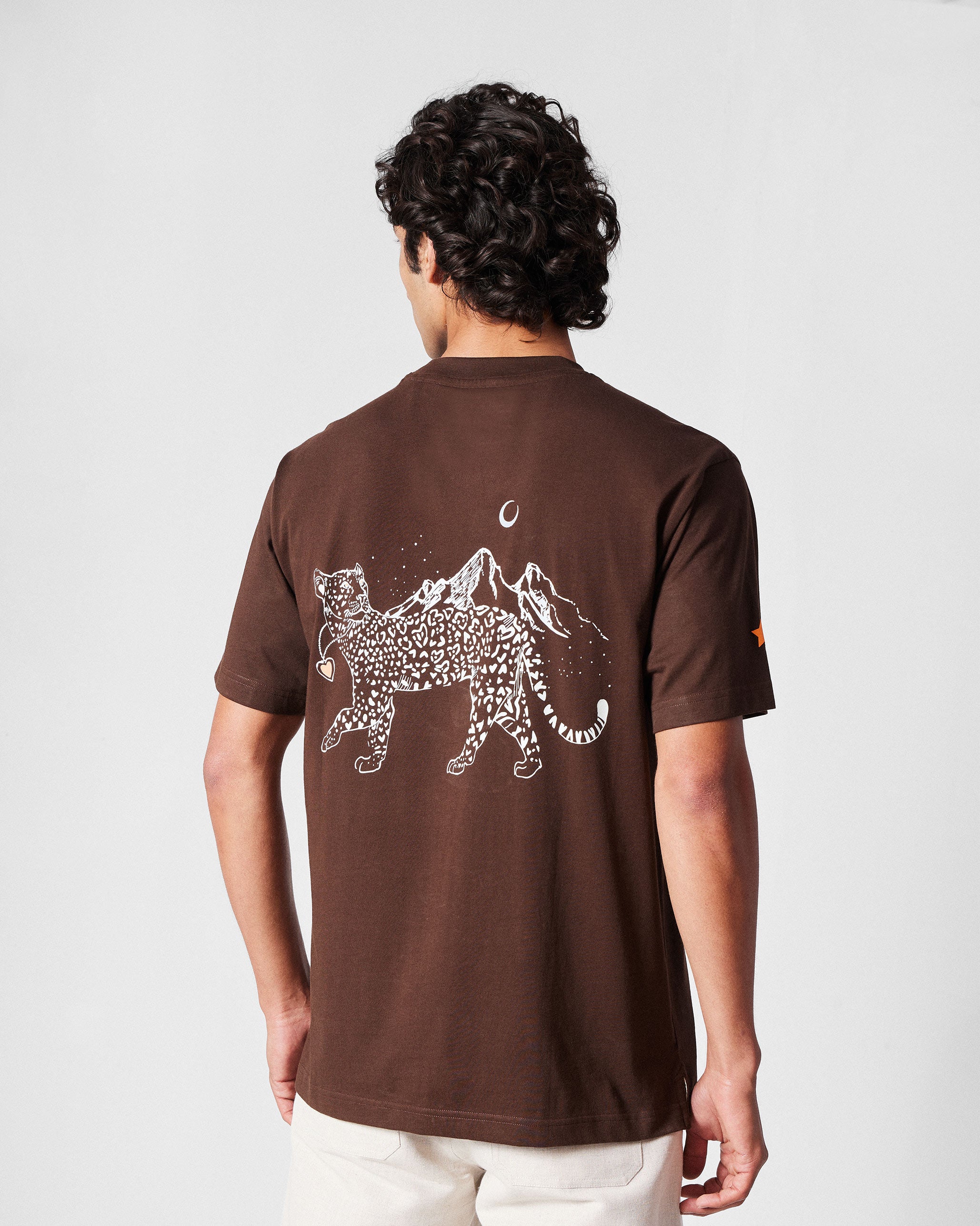 Leap T-Shirt - Brown