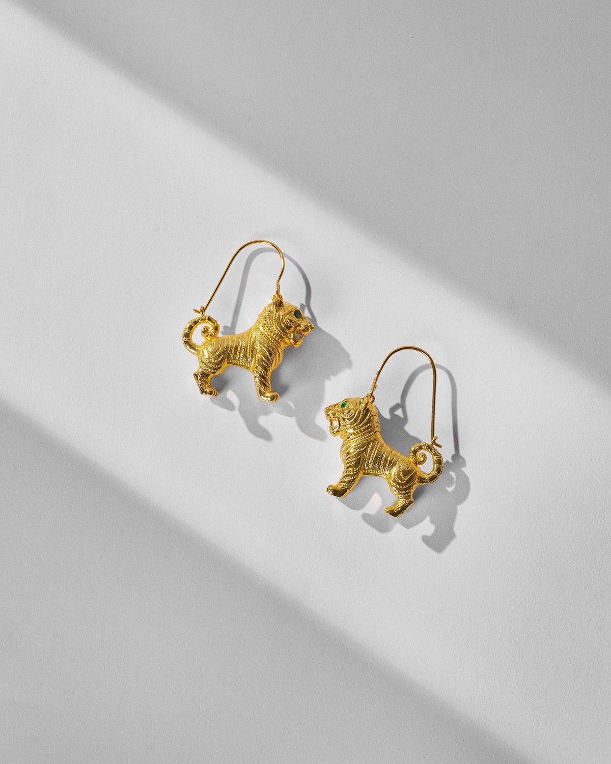 Roar Balis - Gold