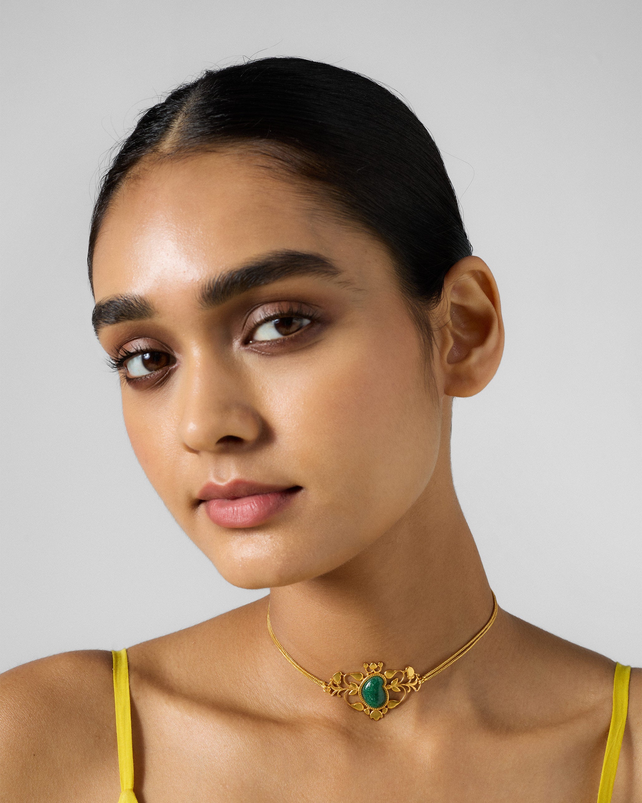 Ambi Choker - Gold