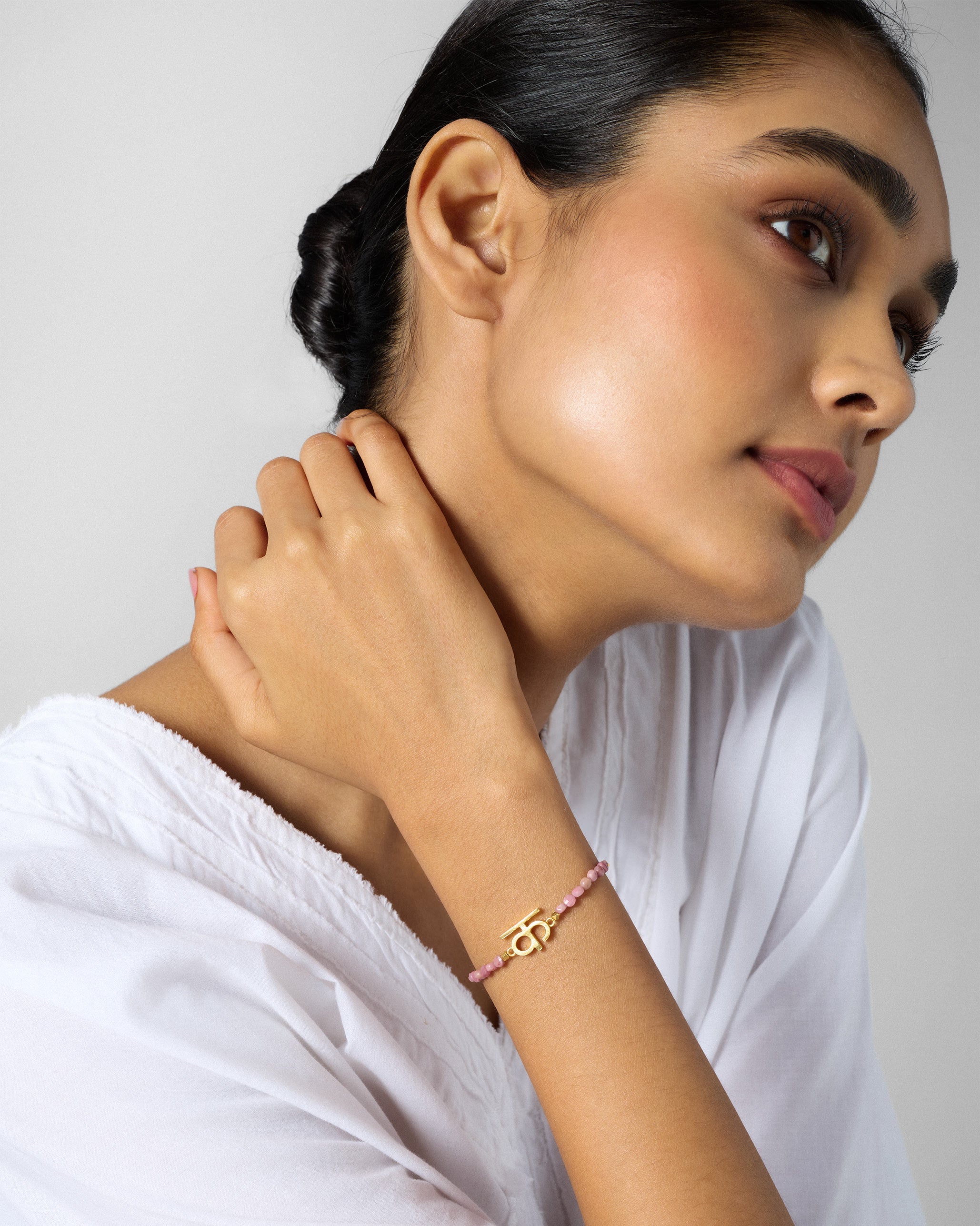 Akshar Bracelet (K) - Gold