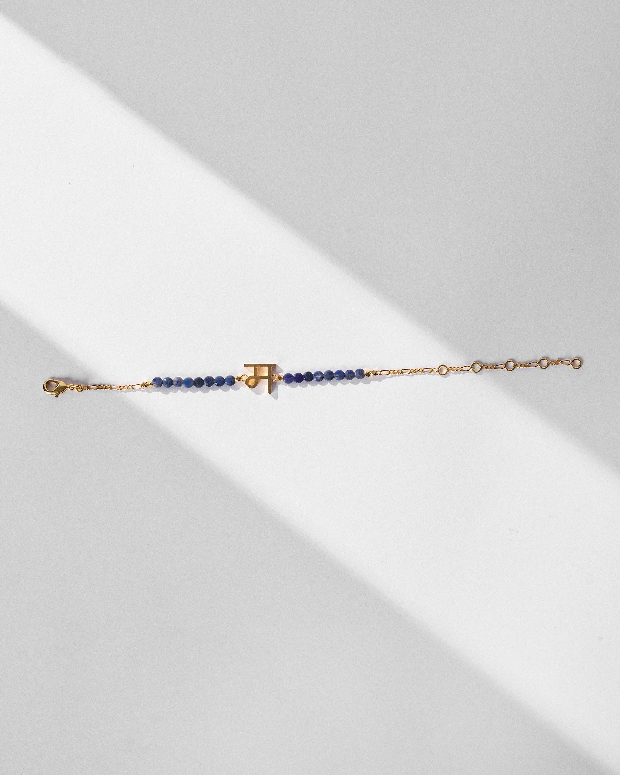 Akshar Bracelet (M) - Gold