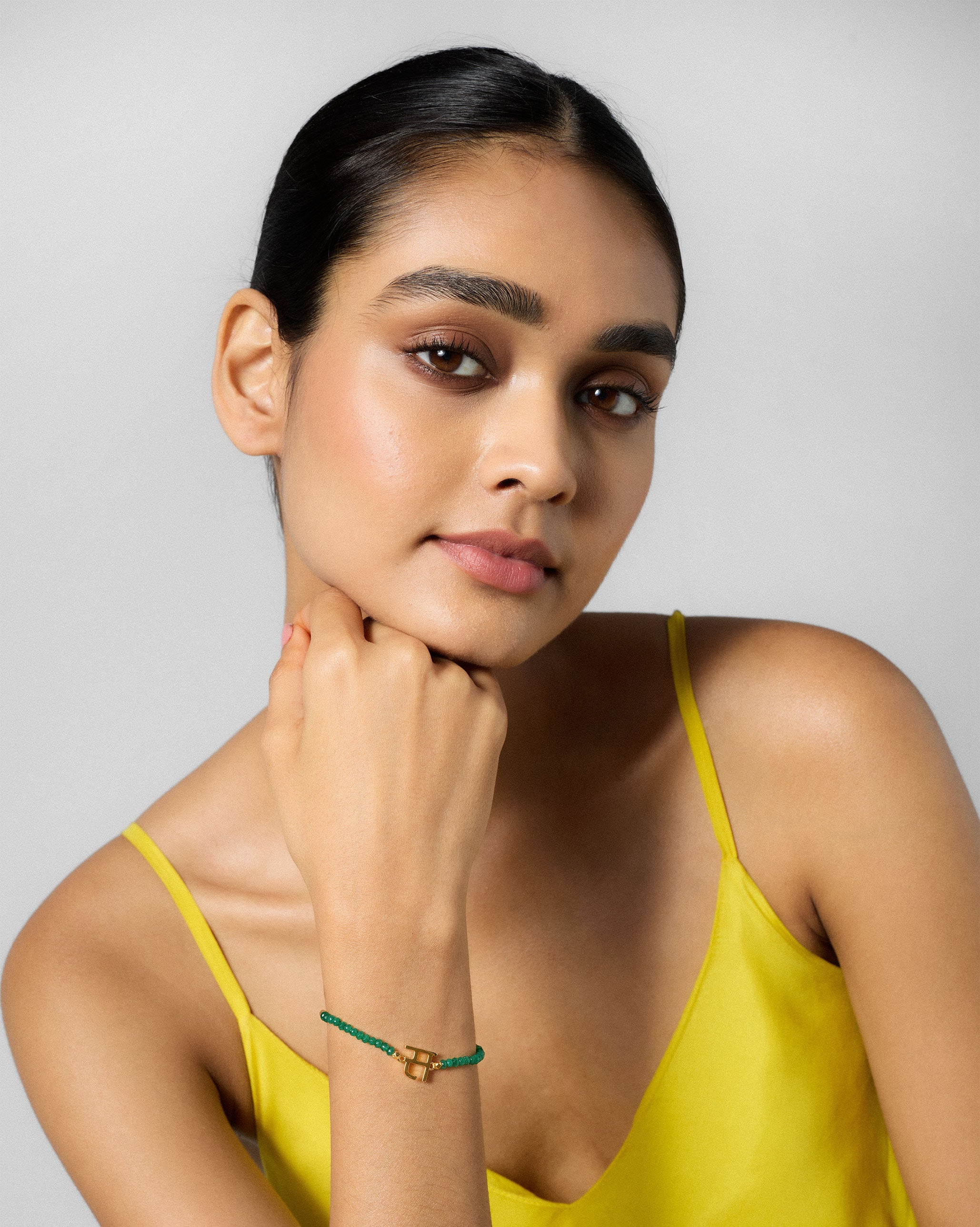 Akshar Bracelet (S) - Gold