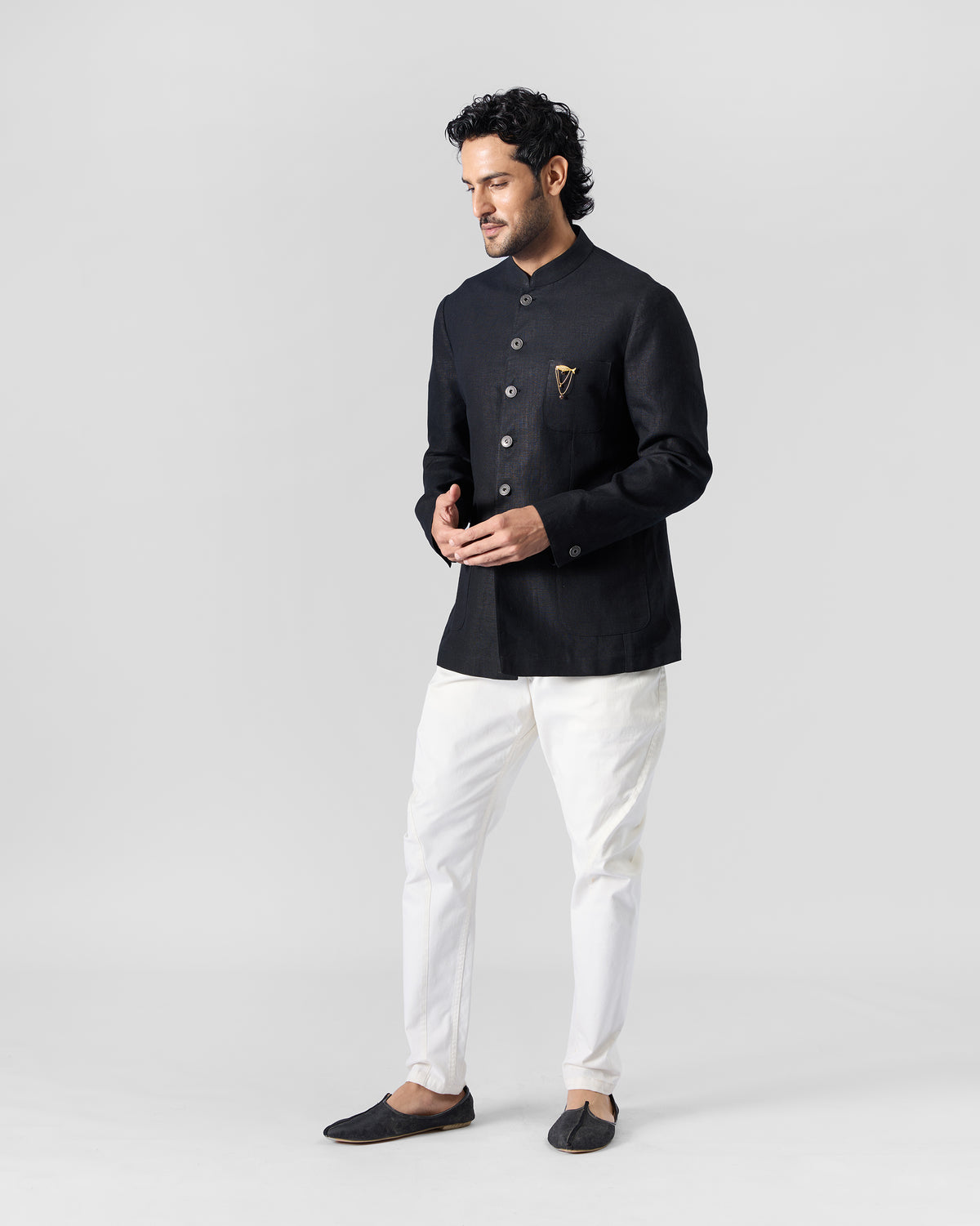 Gaur Bandhgala - Black