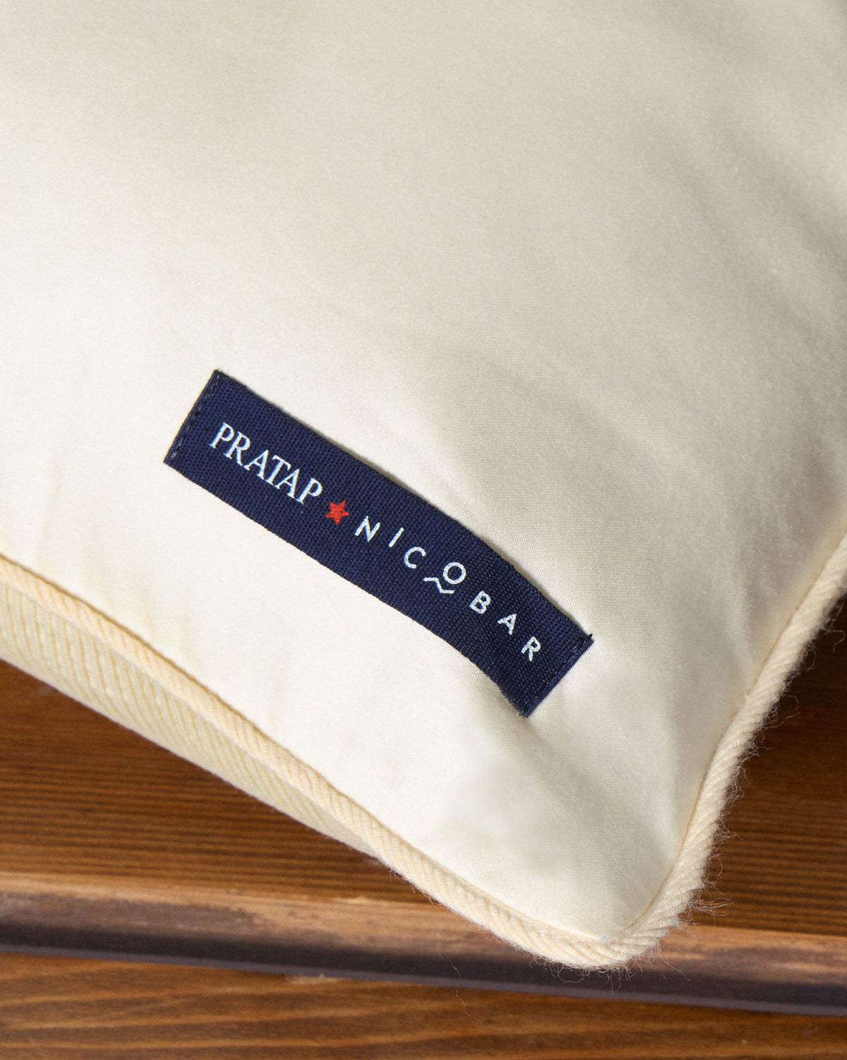 Nilgiri Champaca Pintuck Cushion