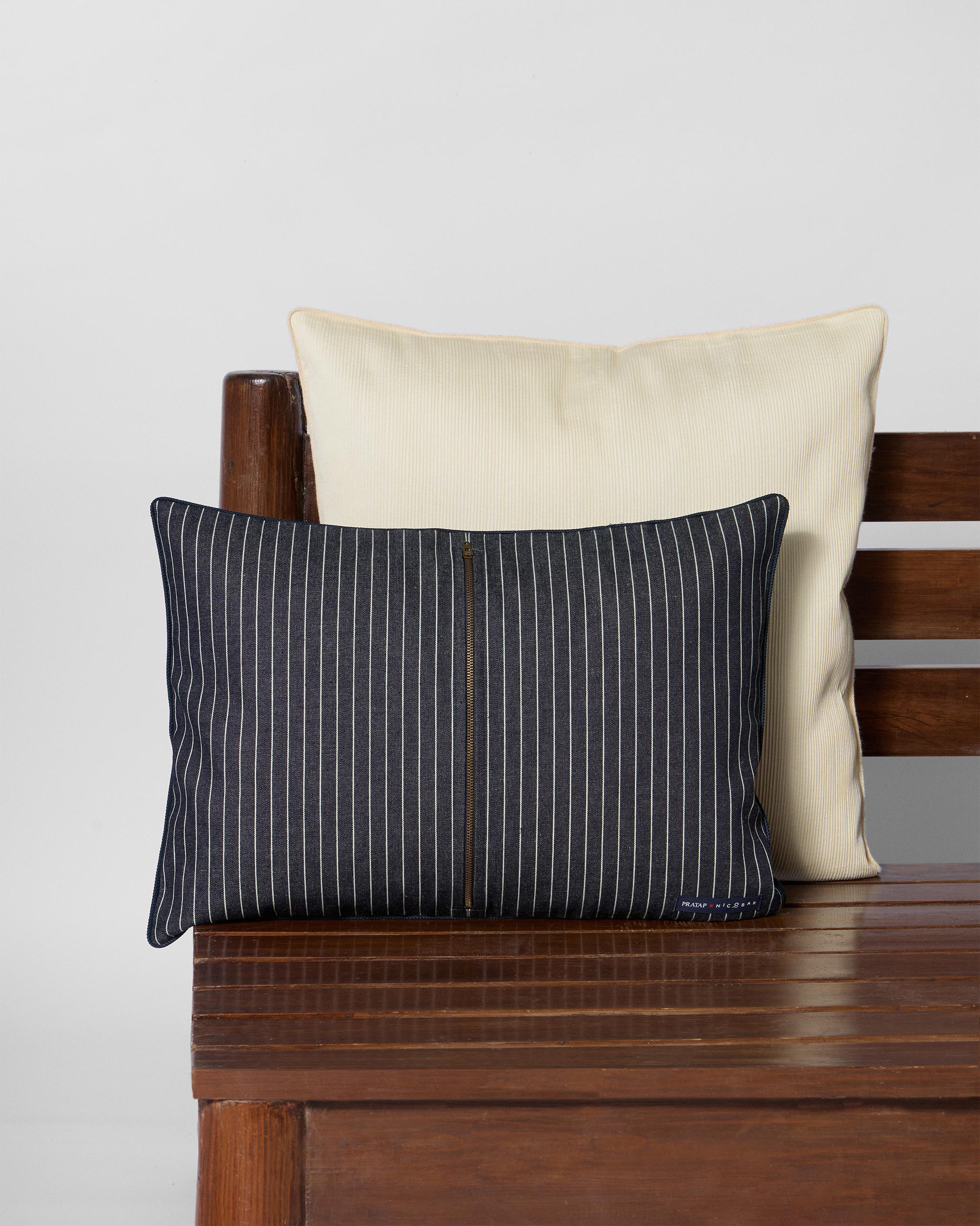 Neelakurinji Printed Lumbar Cushion