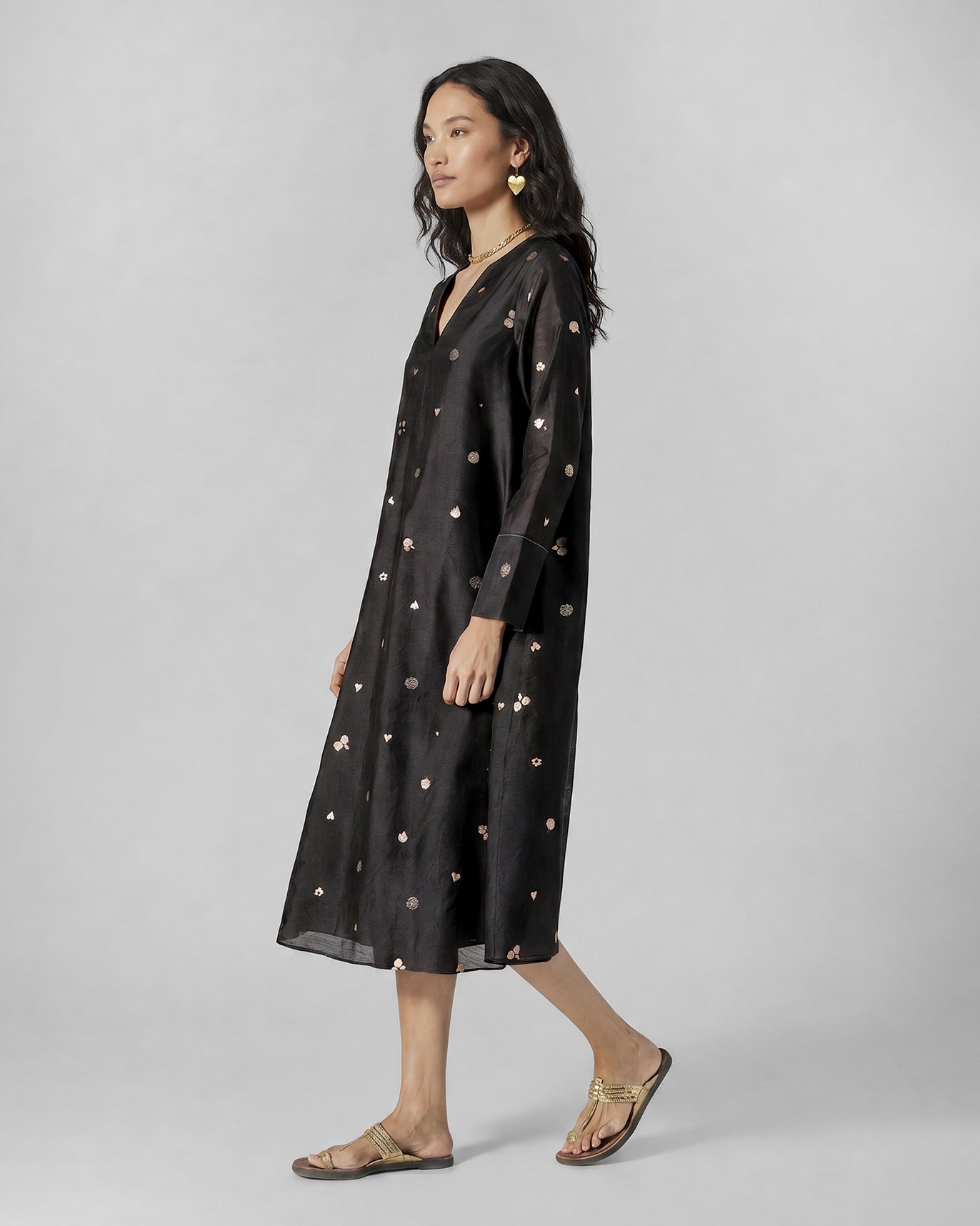 V-Neck Flared Dress - Black & Pink Printed