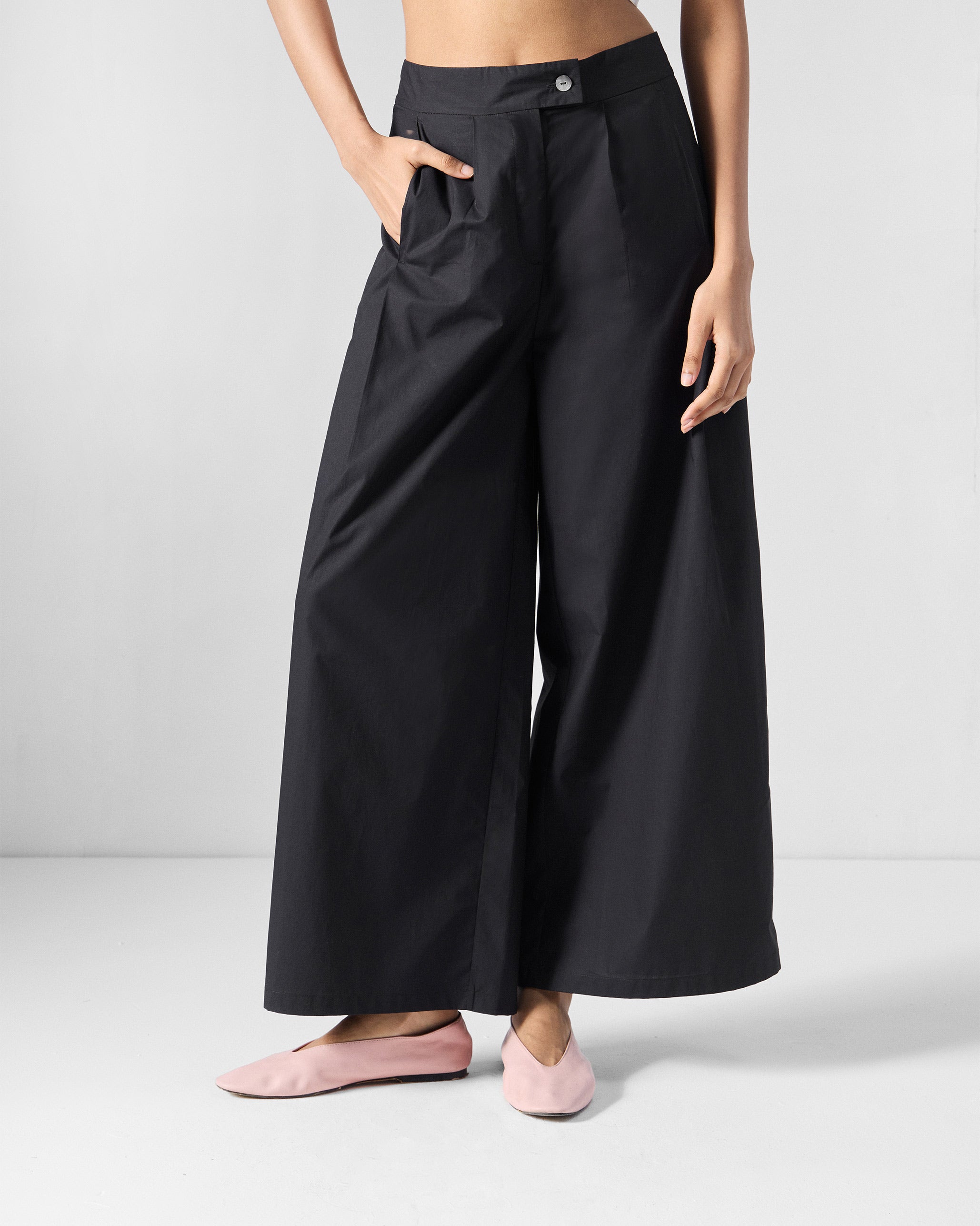 Bank Pants - Black