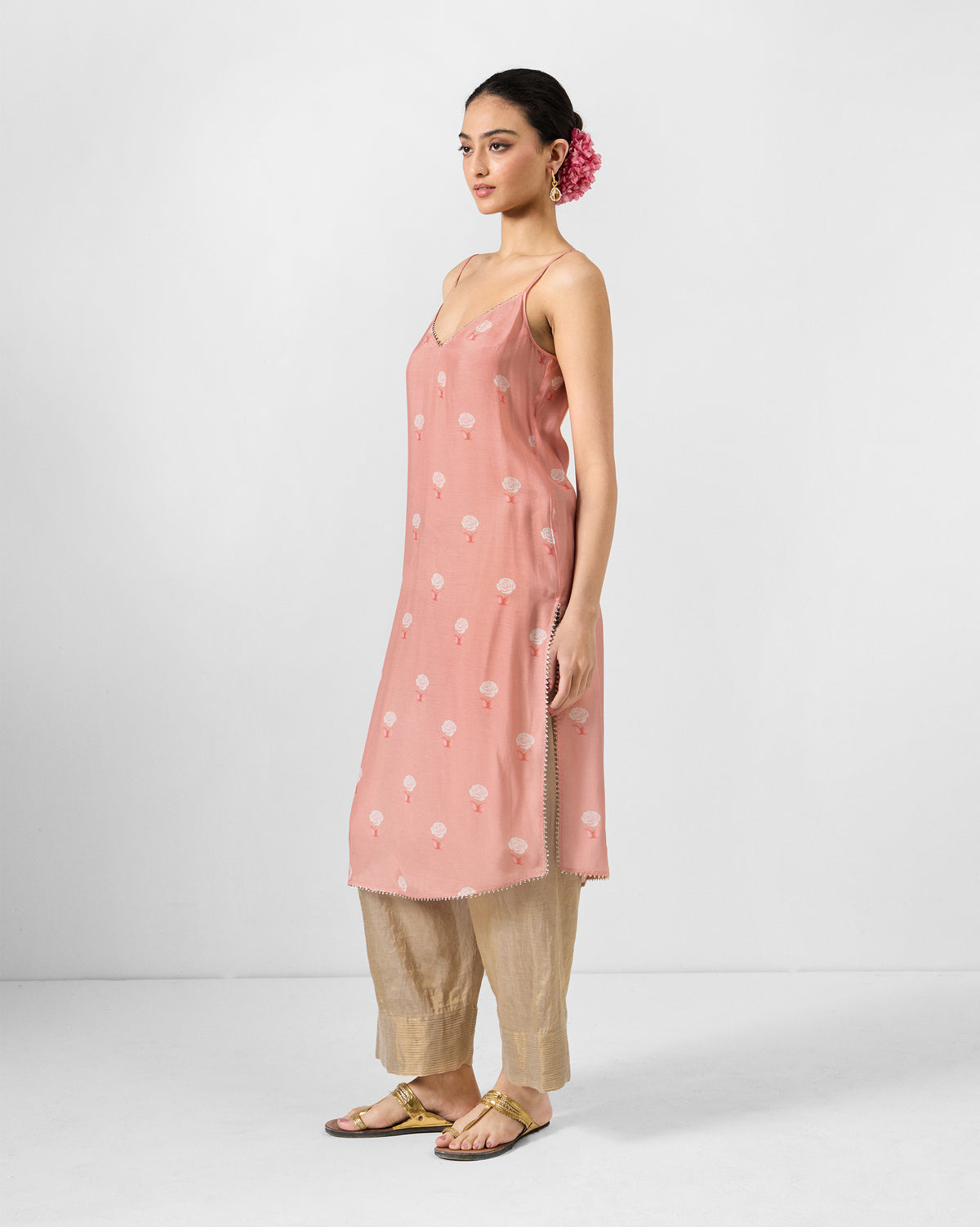Sukhna Kurta with Slip - Pink Embroidered